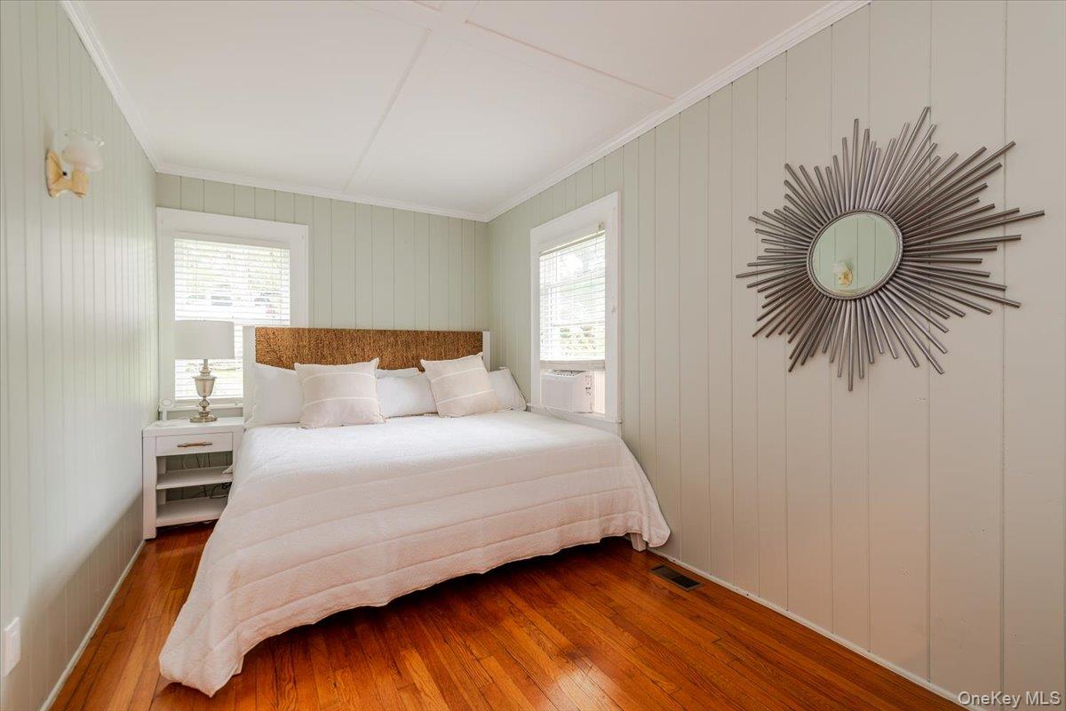 100 W Shore Drive, Southold, NY 11971