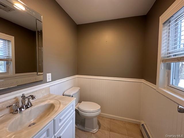 20 Dewey Street # 1, Huntington, NY 11743