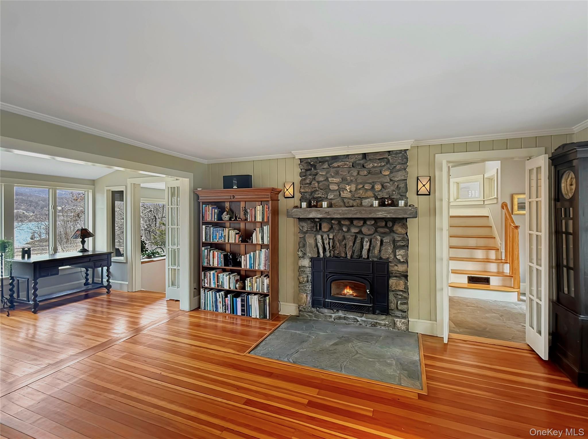 8 Manitou Ridge, Garrison, NY 10524