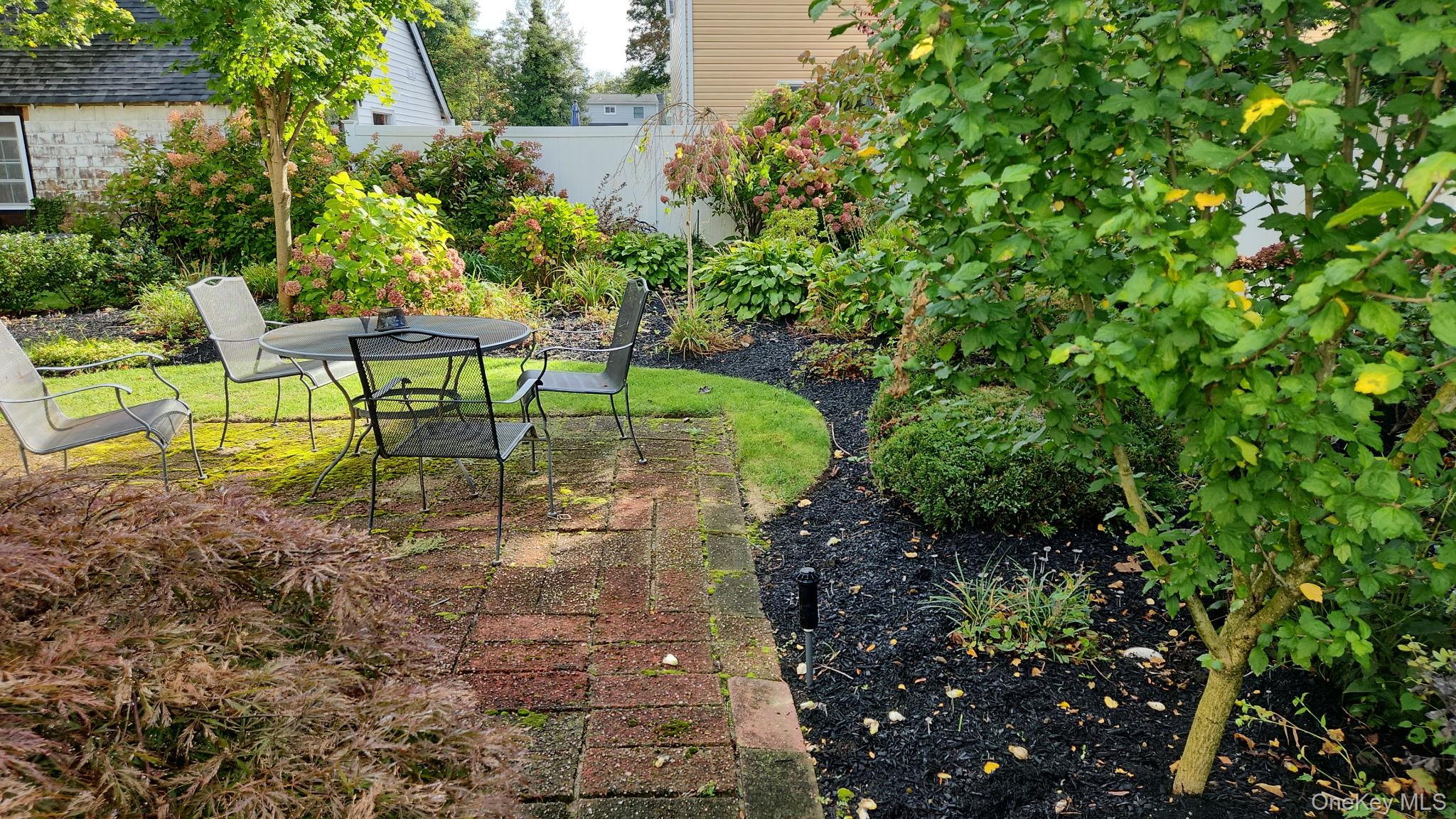 155 Smith Avenue, Islip, NY 11751