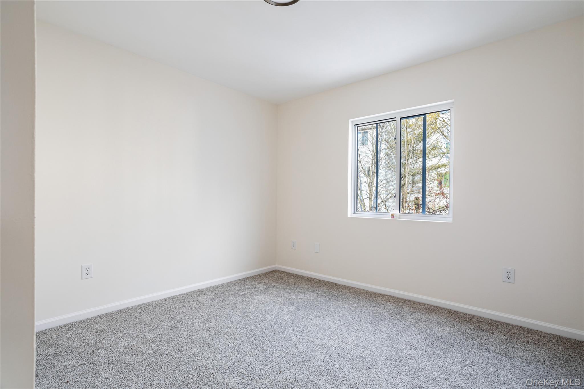 491 Ilyssa Way, Staten Island, NY 10312