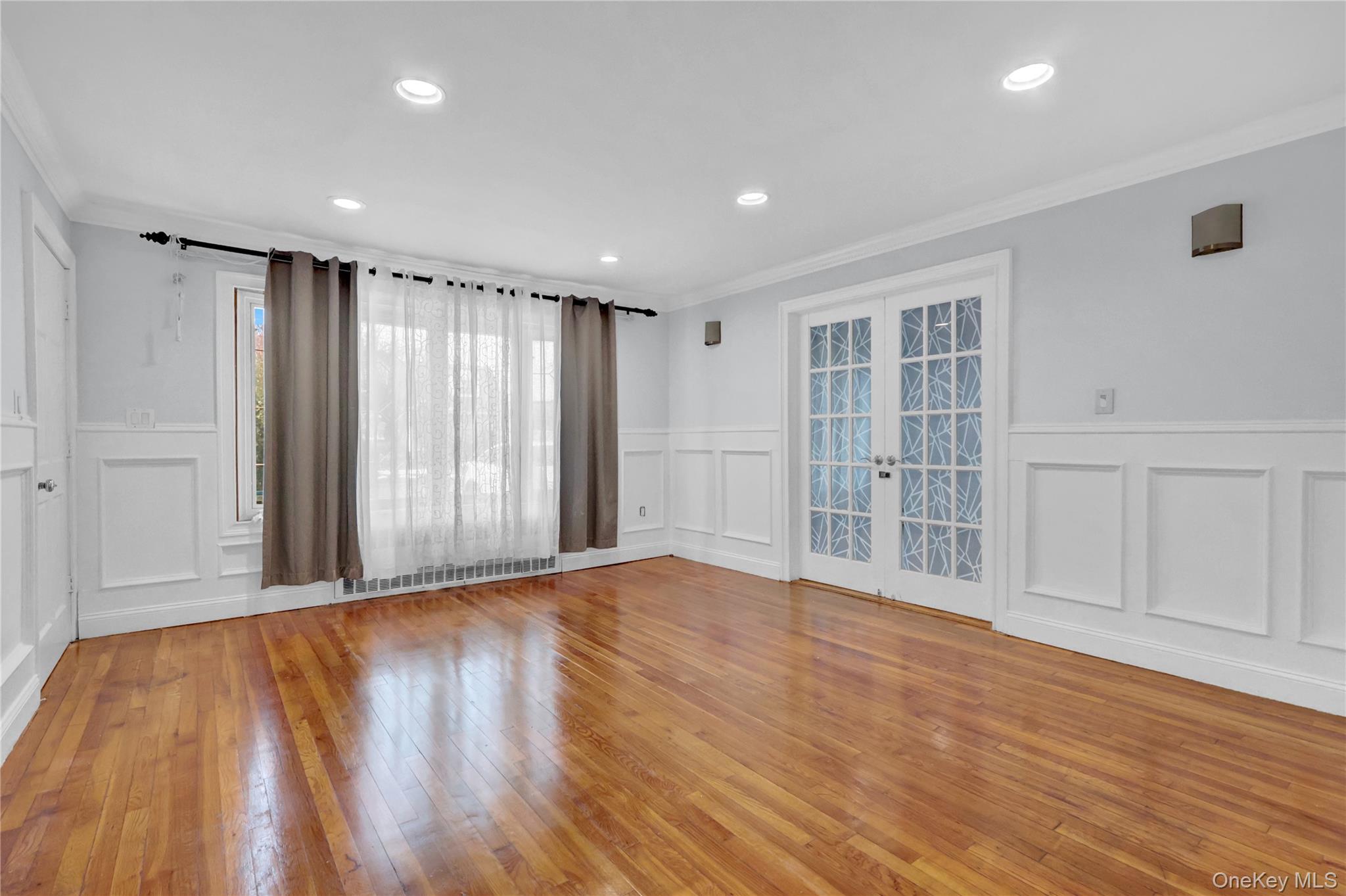 897 Spring Avenue, Uniondale, NY 11553