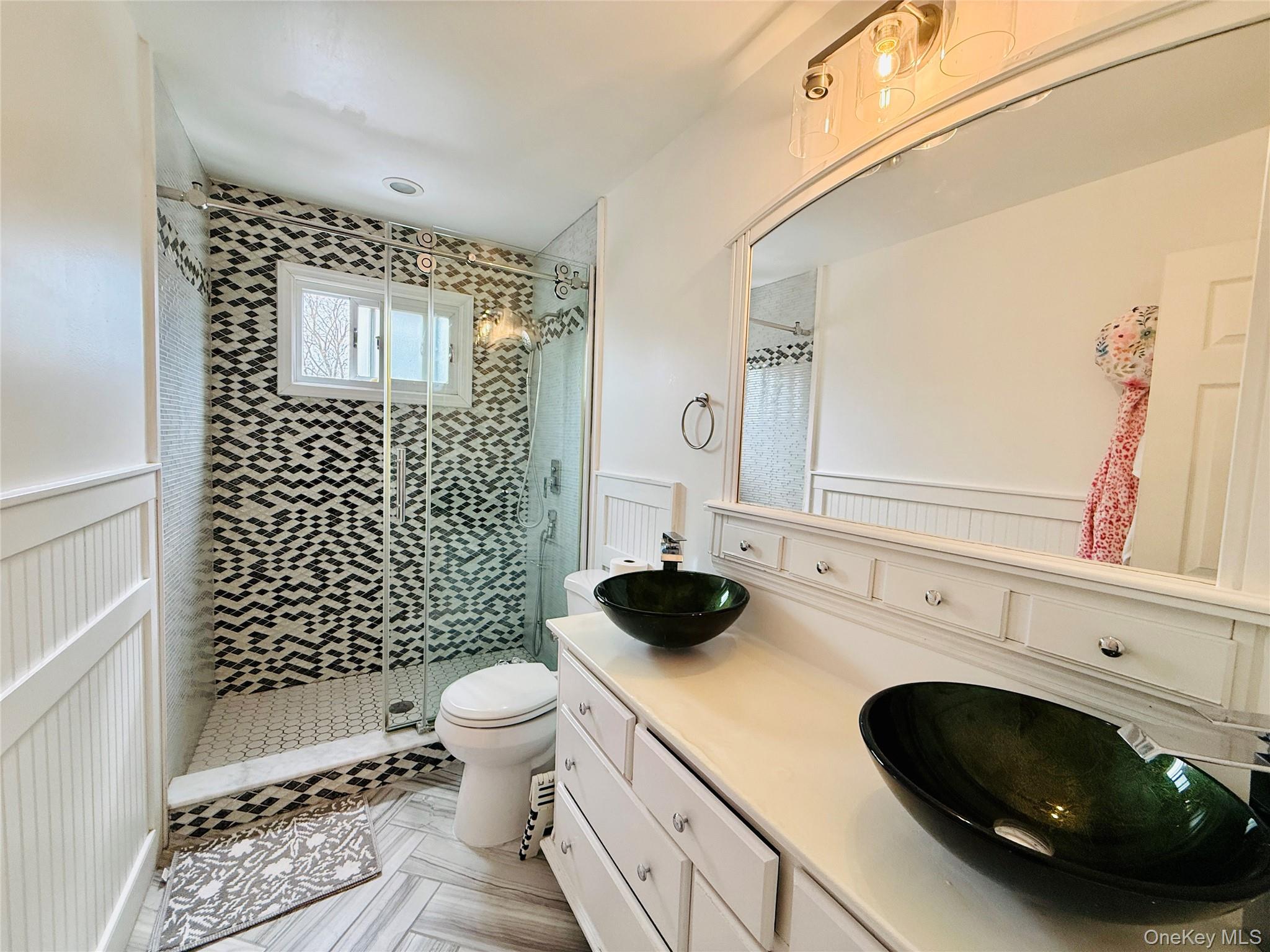 1663 Waring Avenue, Bronx, NY 10469