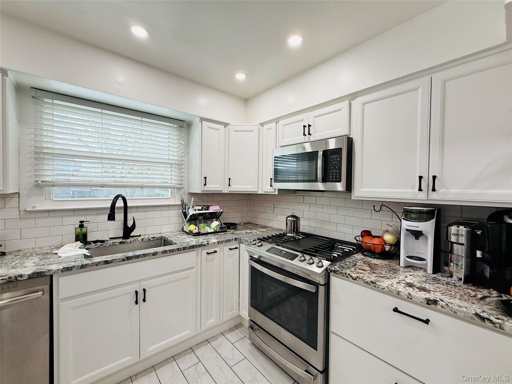 1663 Waring Avenue, Bronx, NY 10469