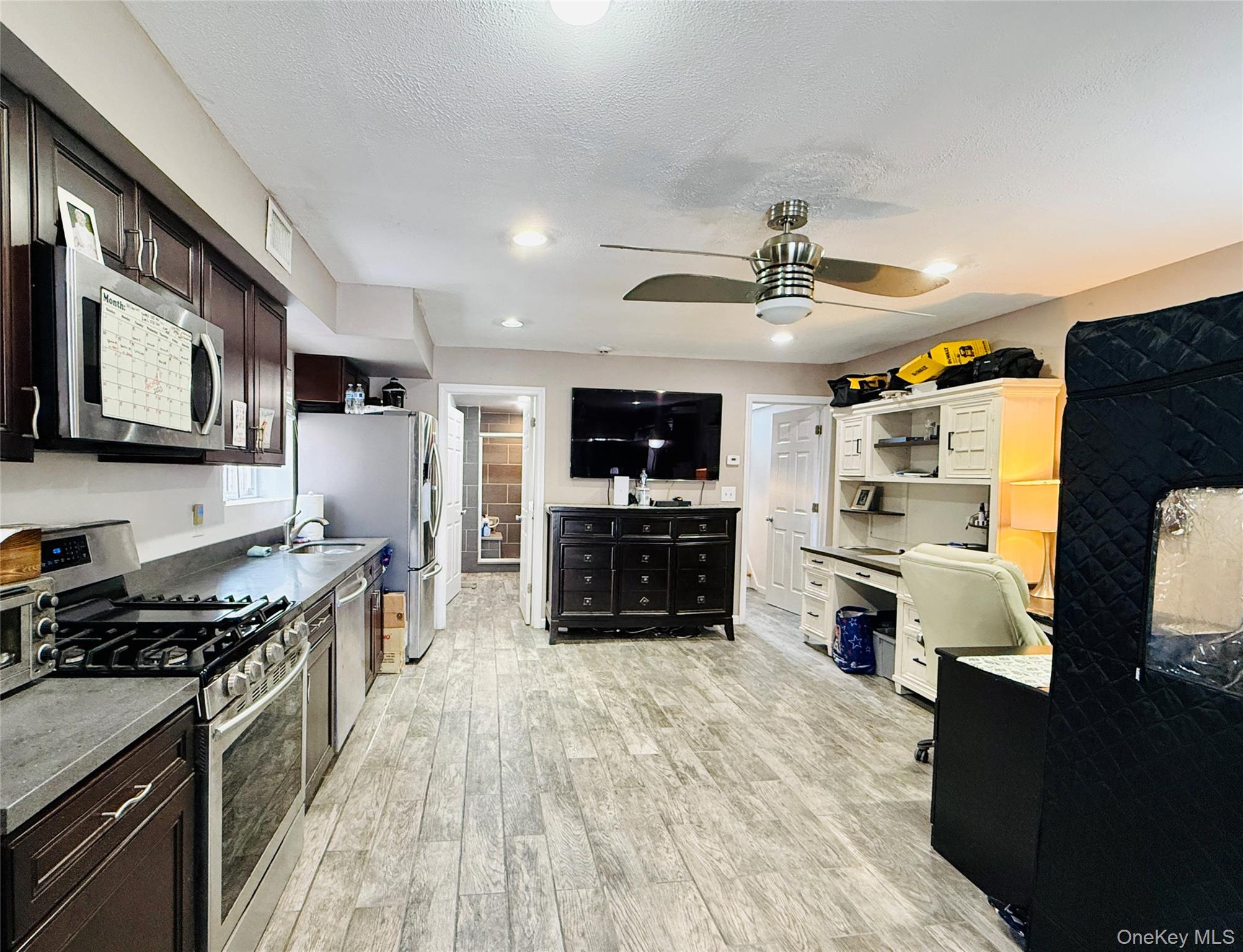 1663 Waring Avenue, Bronx, NY 10469