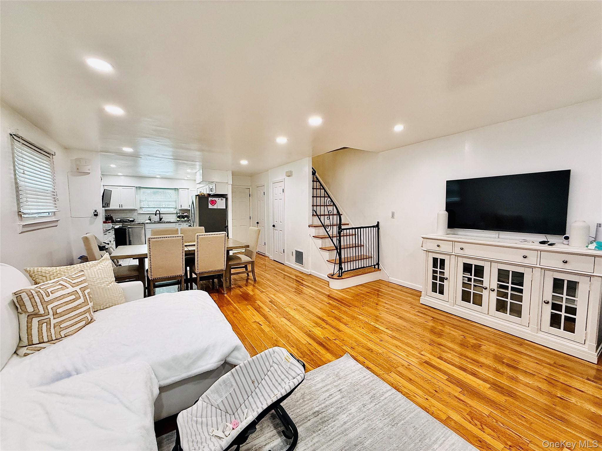 1663 Waring Avenue, Bronx, NY 10469