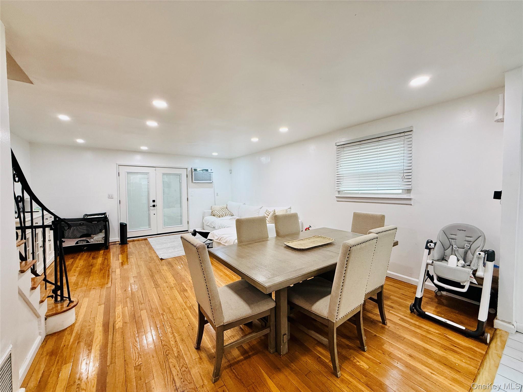 1663 Waring Avenue, Bronx, NY 10469