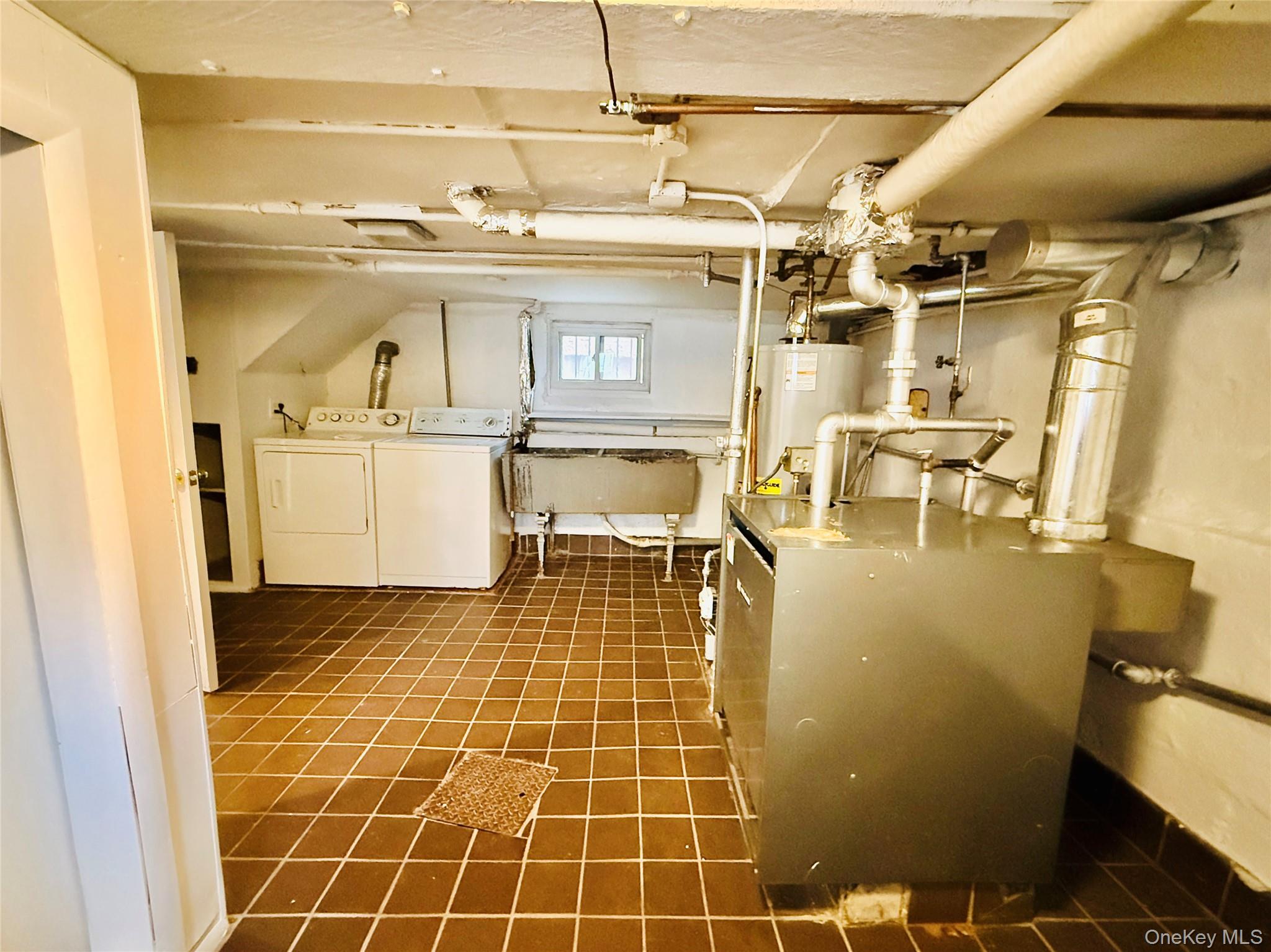 1813 Willow Lane, Bronx, NY 10461