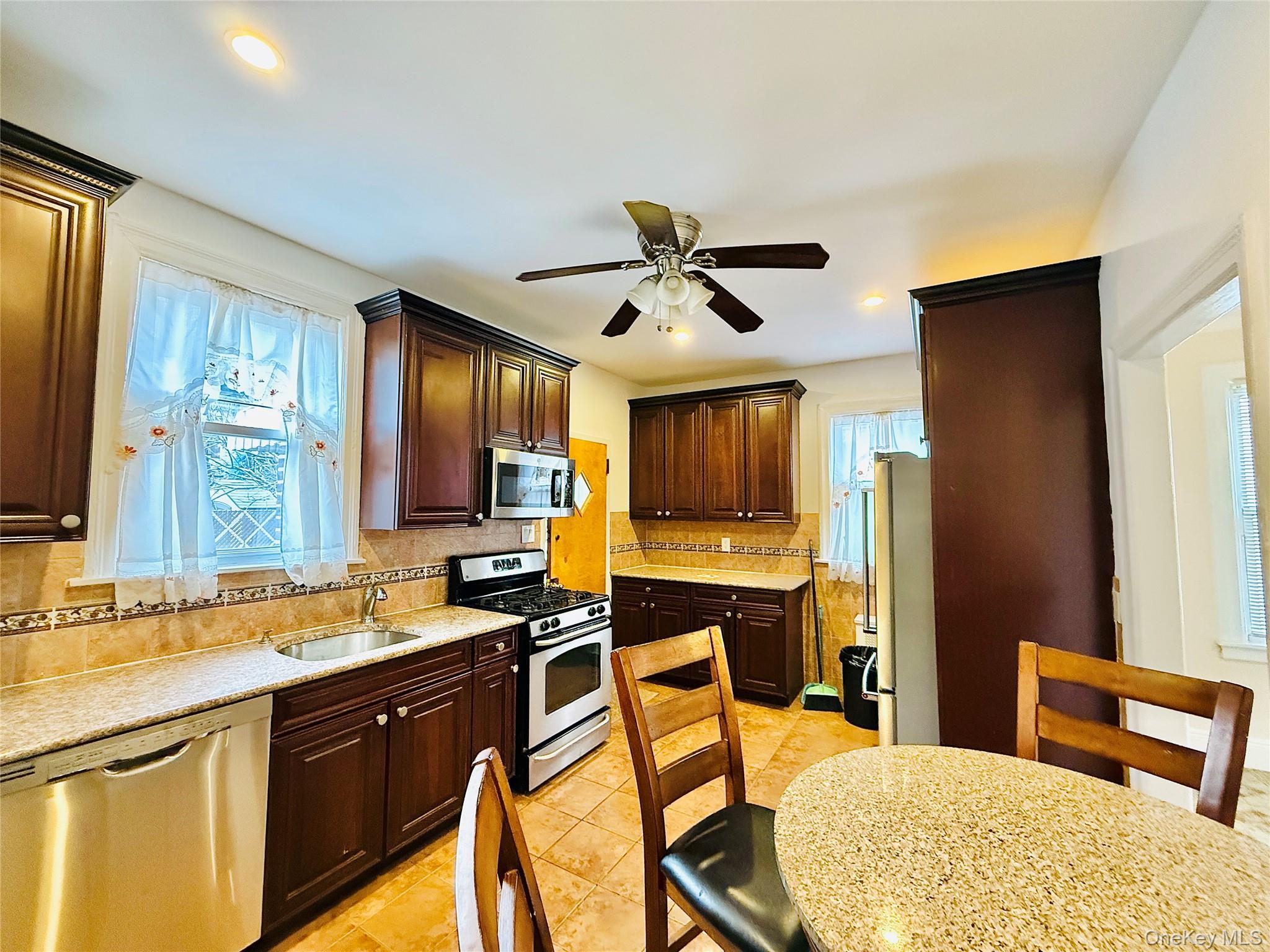 1813 Willow Lane, Bronx, NY 10461