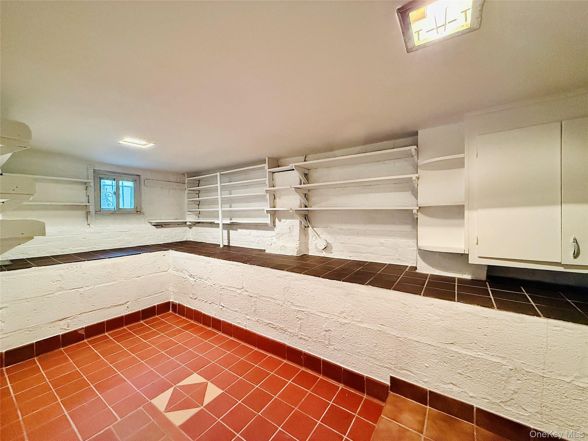 1813 Willow Lane, Bronx, NY 10461