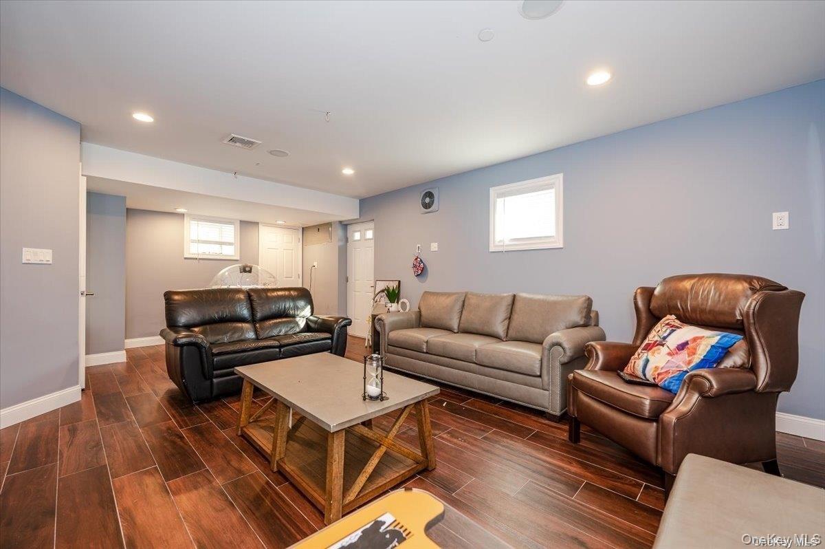 206 Grand Boulevard, Long Beach, NY 11561