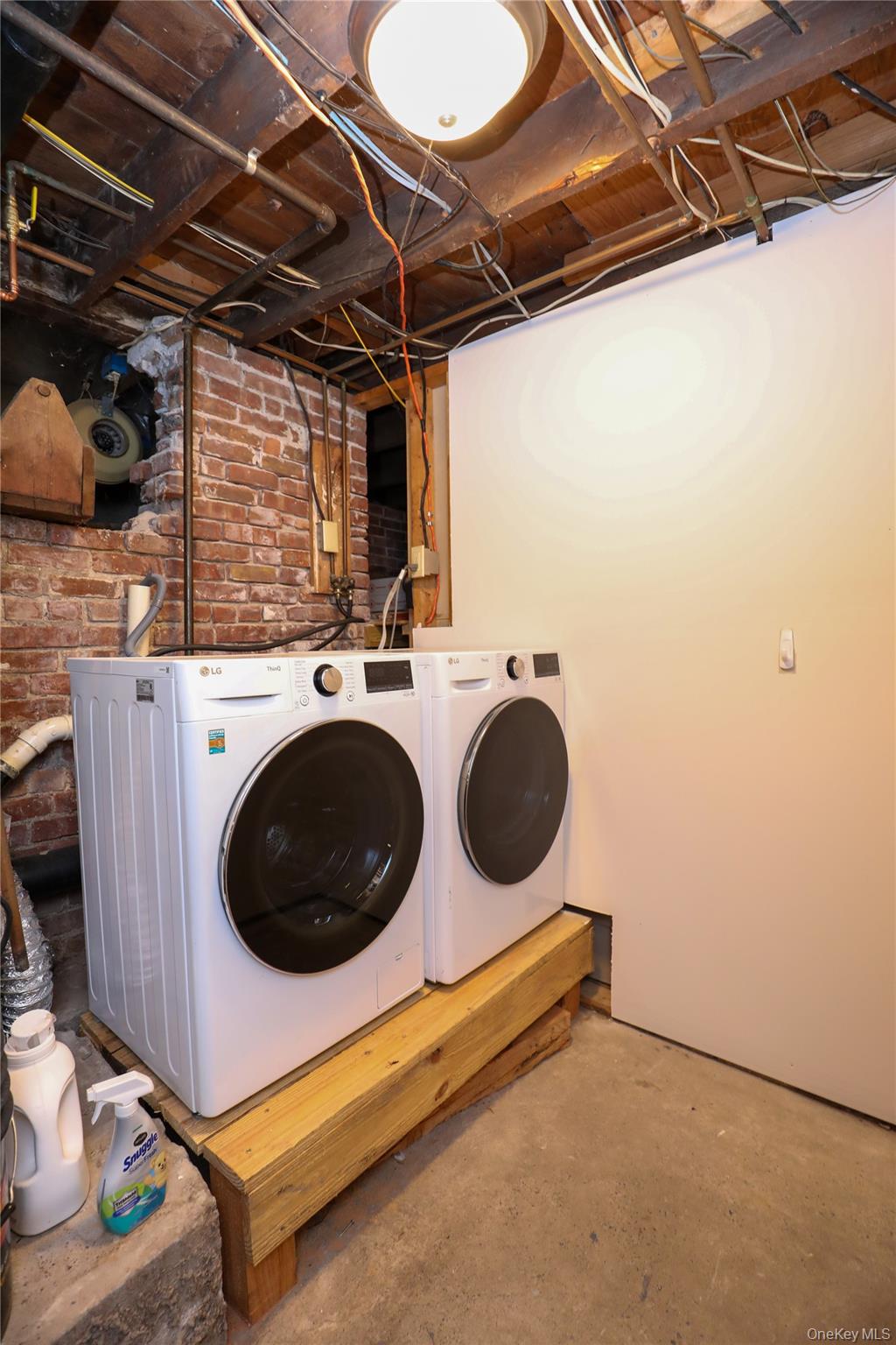 144 Downs Street, Kingston, NY 12401