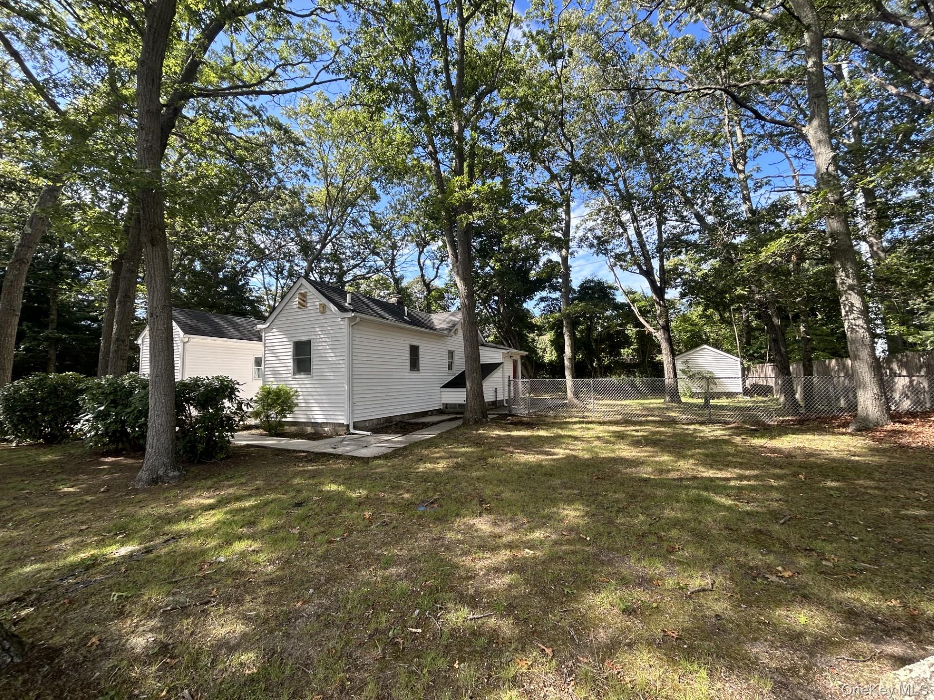 277 Prince Road, Rocky Point, NY 11778