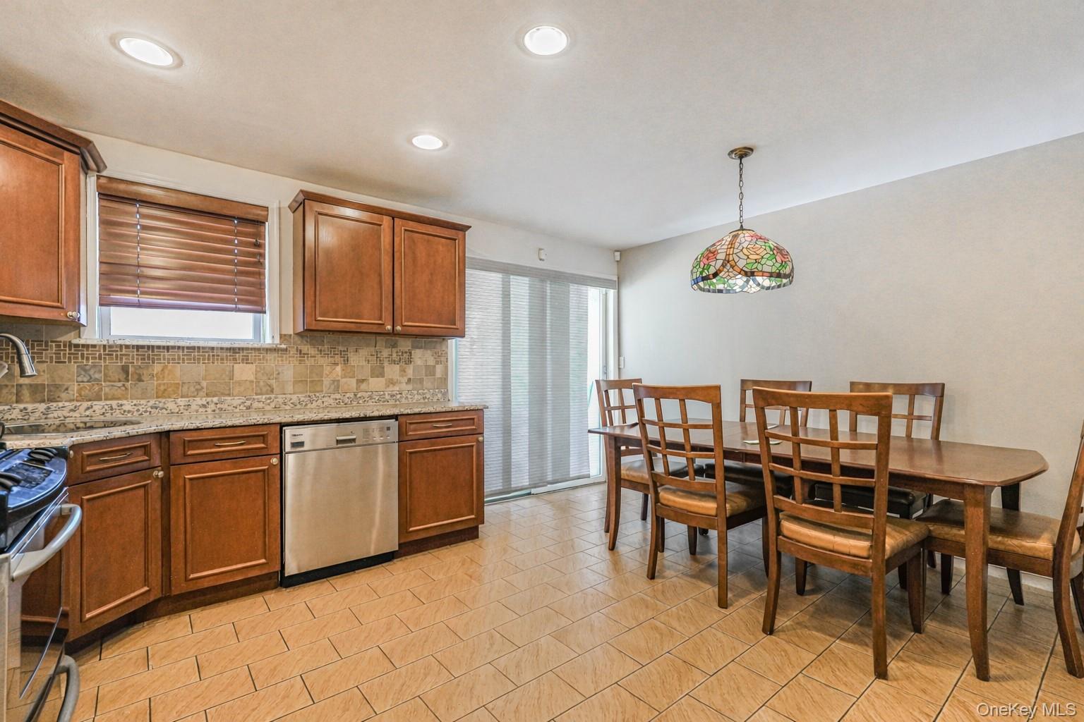 8886 16th Avenue, Brooklyn, NY 11214