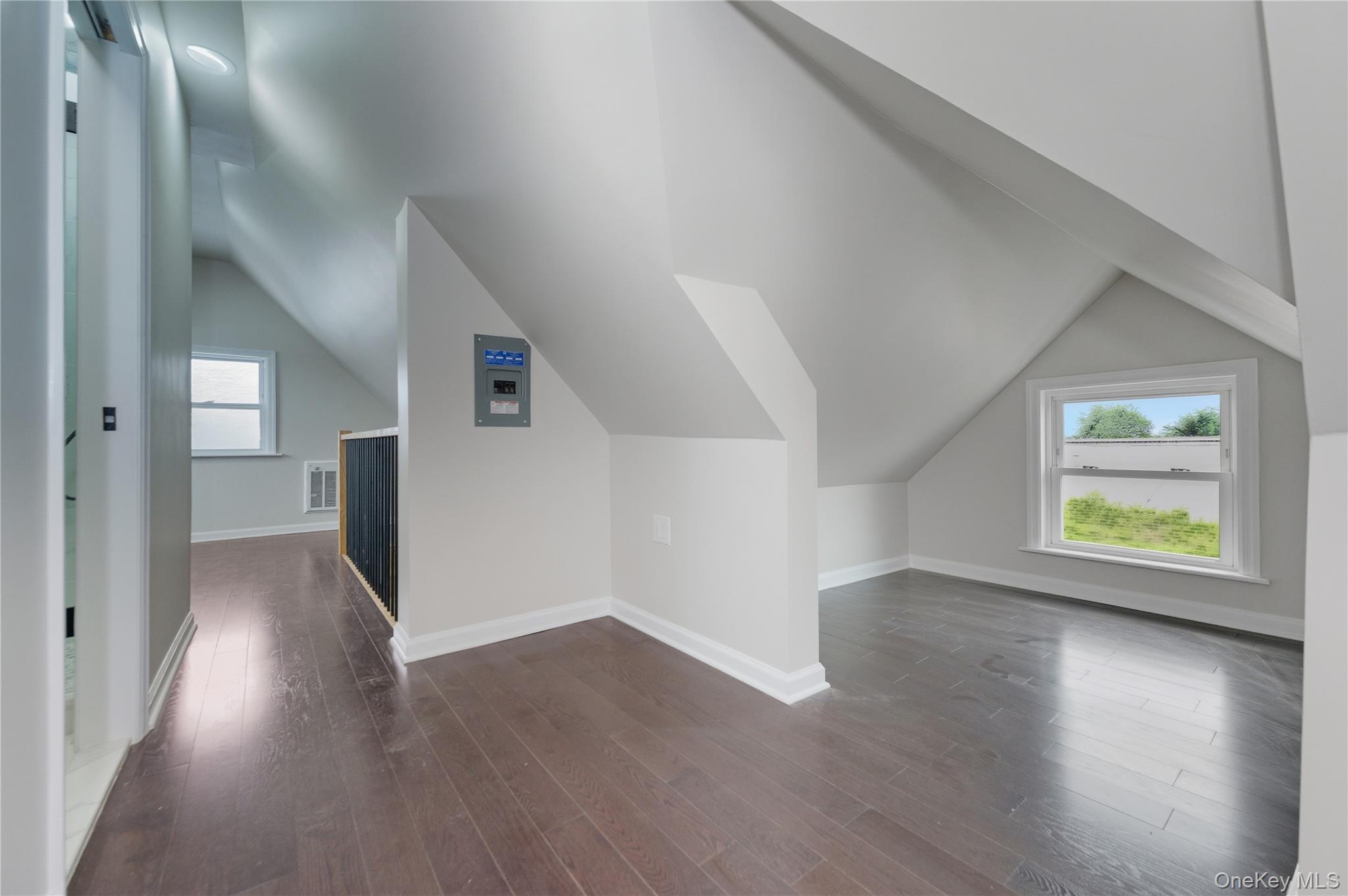 120 Maple Avenue # 2nd FLOOR, Cedarhurst, NY 11516