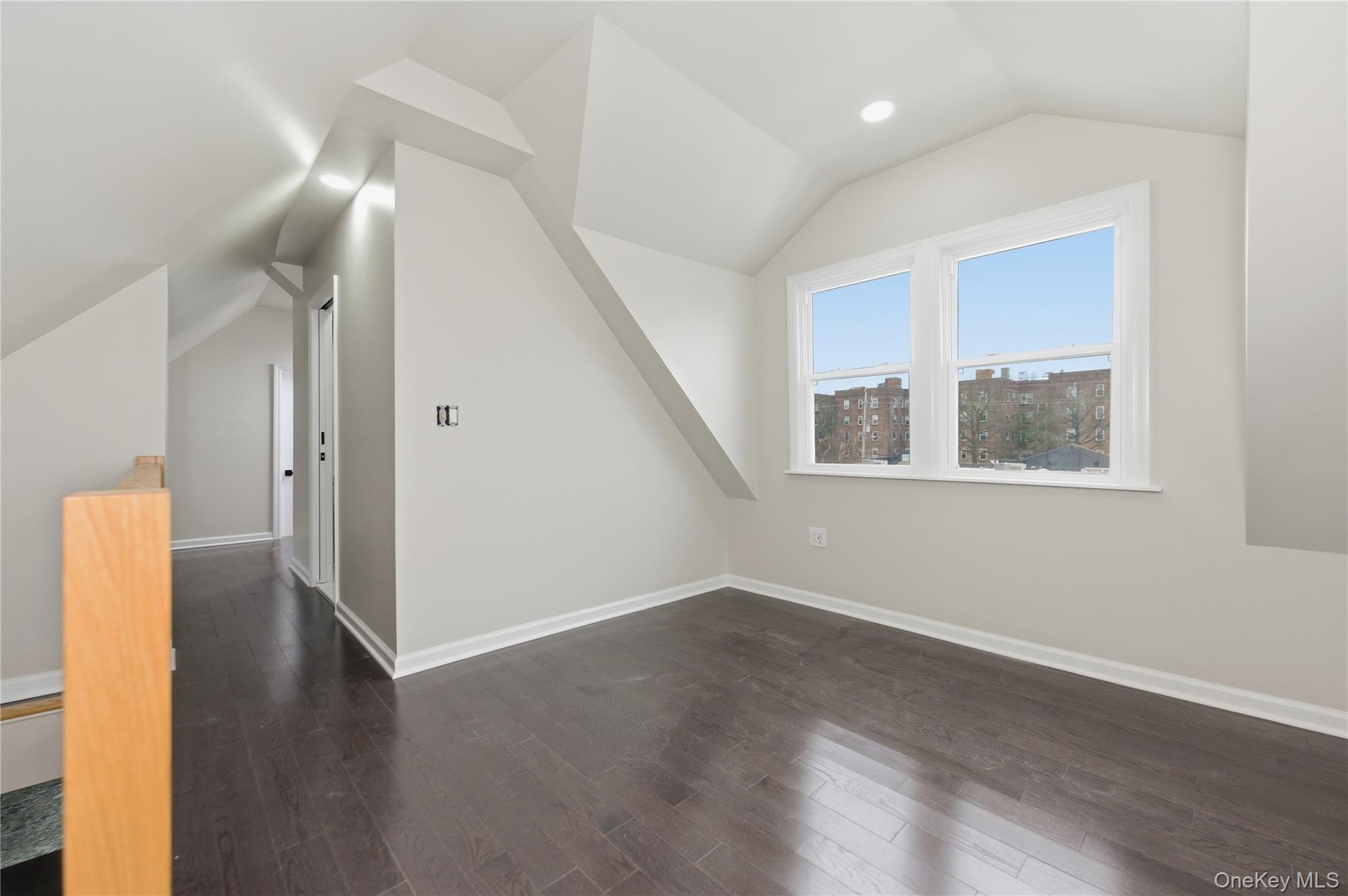 120 Maple Avenue # 2nd FLOOR, Cedarhurst, NY 11516