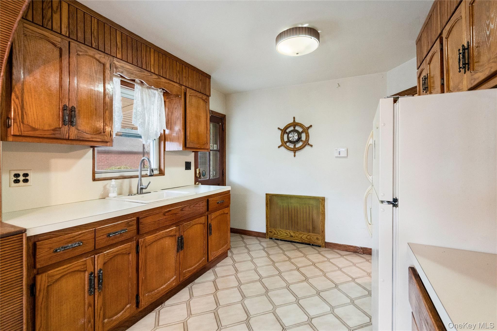 181 Monroe Street, Franklin Square, NY 11010