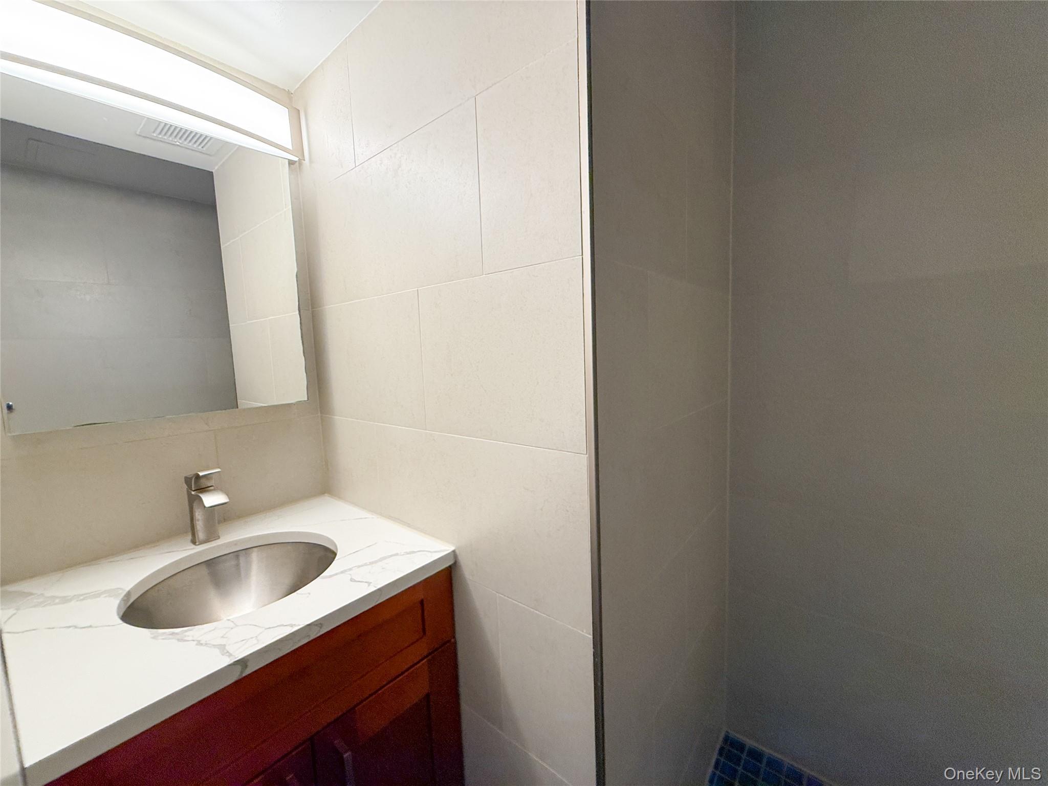 302 E Broadway # A, Long Beach, NY 11561