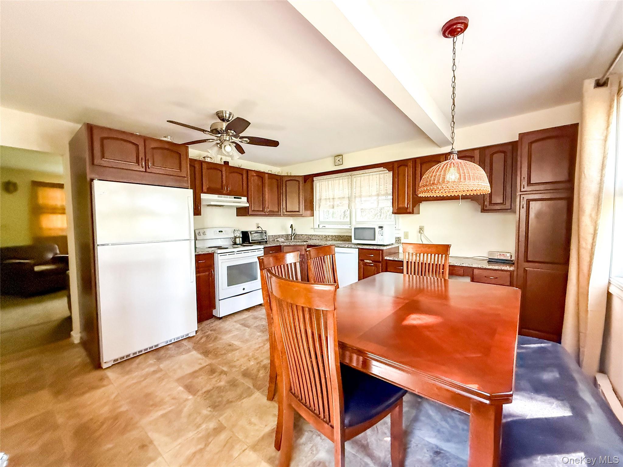 8415 Soundview Avenue, Southold, NY 11971