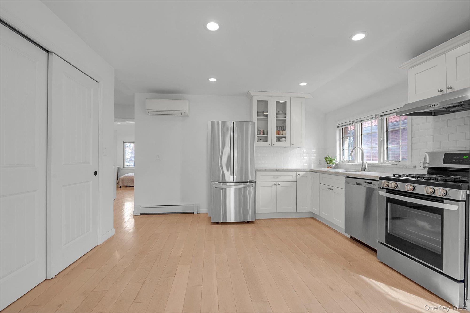 39-12 215TH Place, Bayside, NY 11361