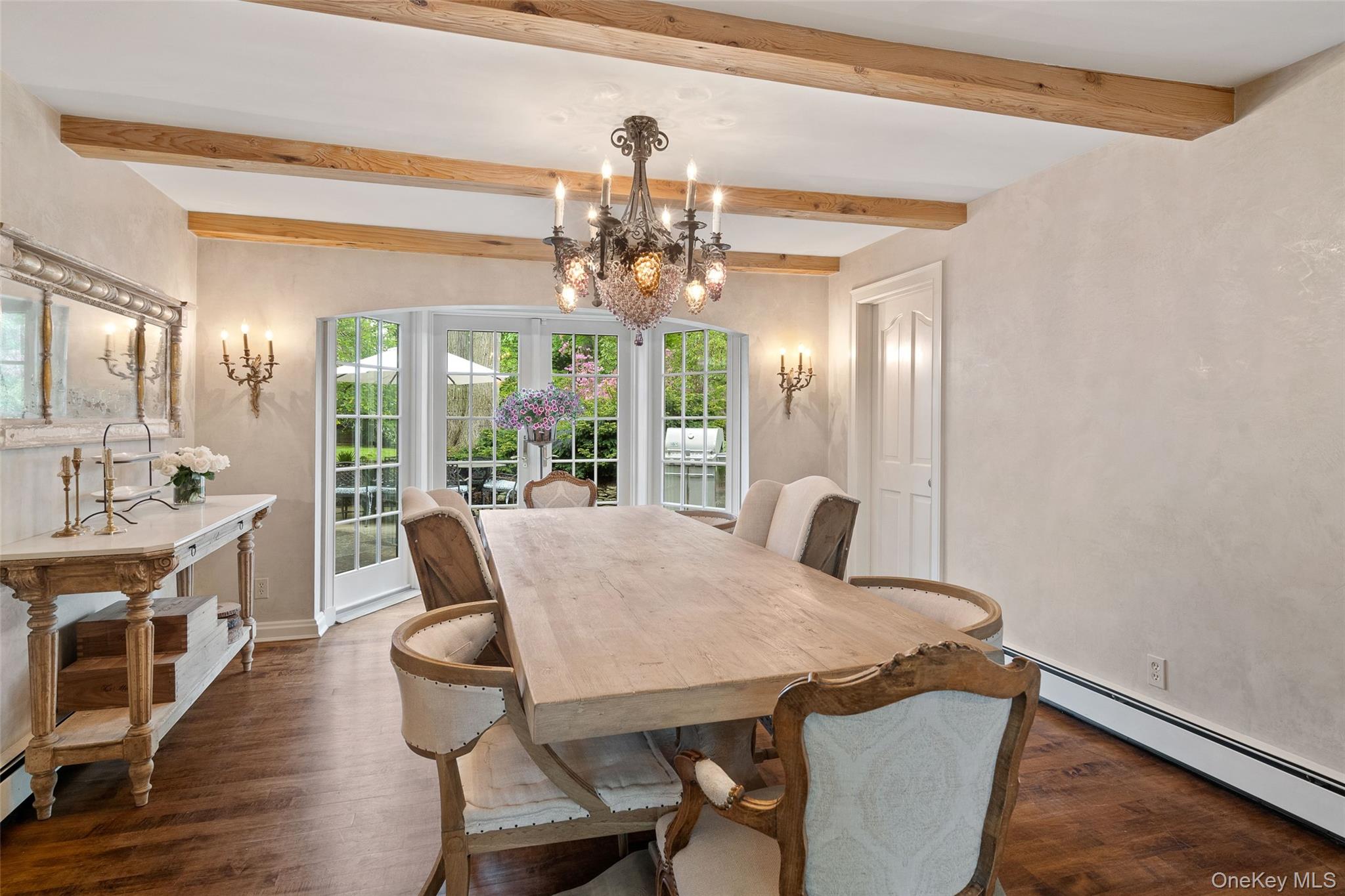 68 Flower Hill Road, Huntington, NY 11743