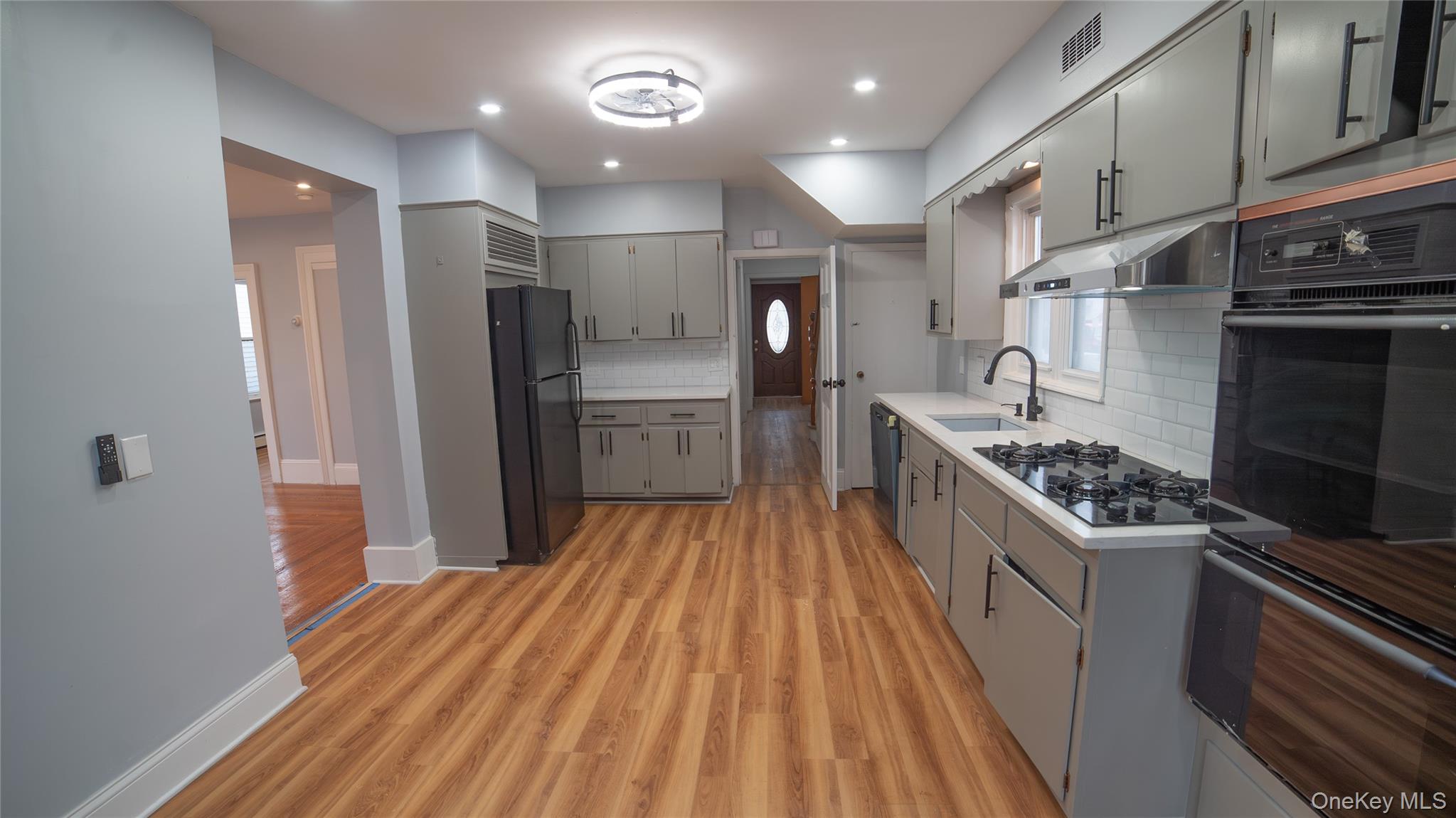 305 N Terrace Avenue, Mount Vernon, NY 10550