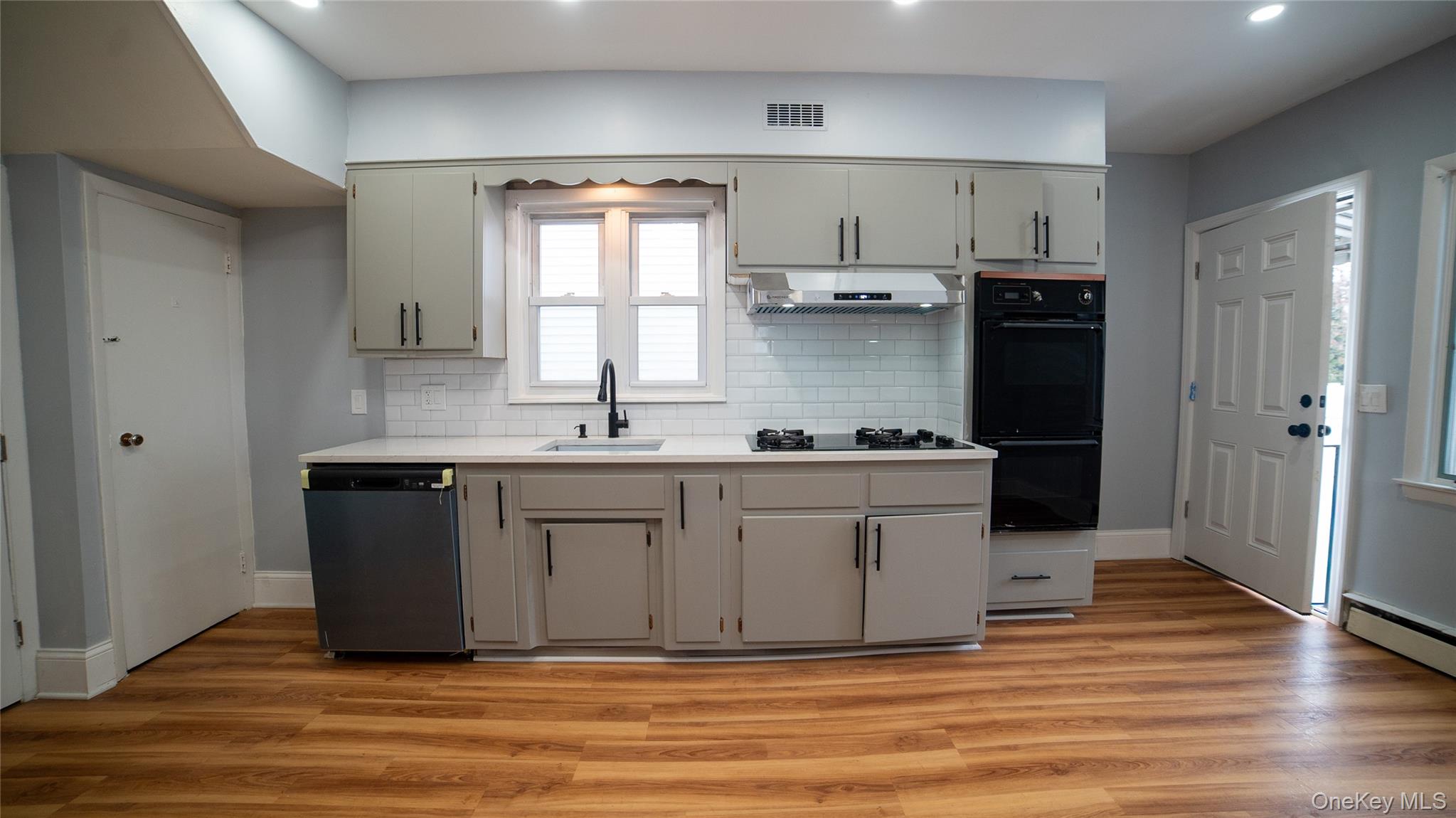 305 N Terrace Avenue, Mount Vernon, NY 10550