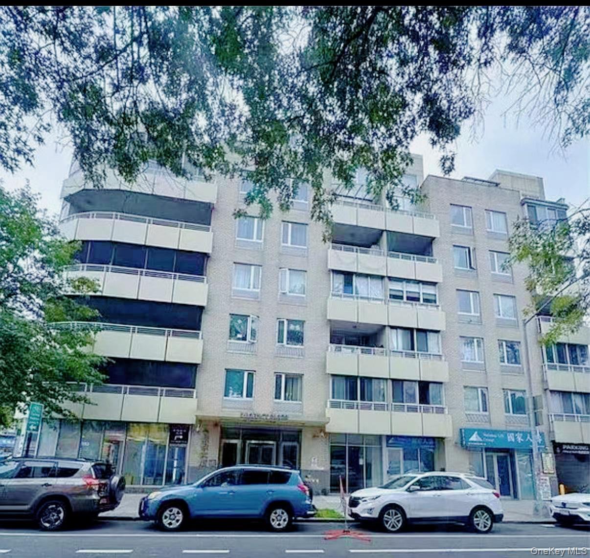 132-03 Sanford Avenue # 2D, Flushing, NY 11355
