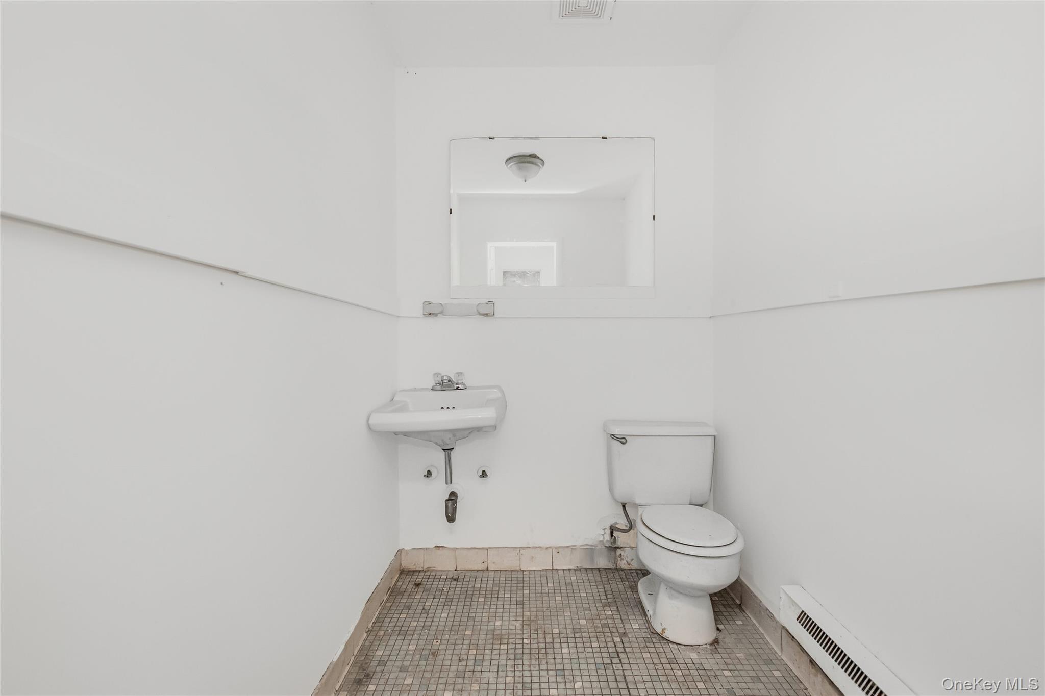 12 W 183rd Street, Bronx, NY 10453