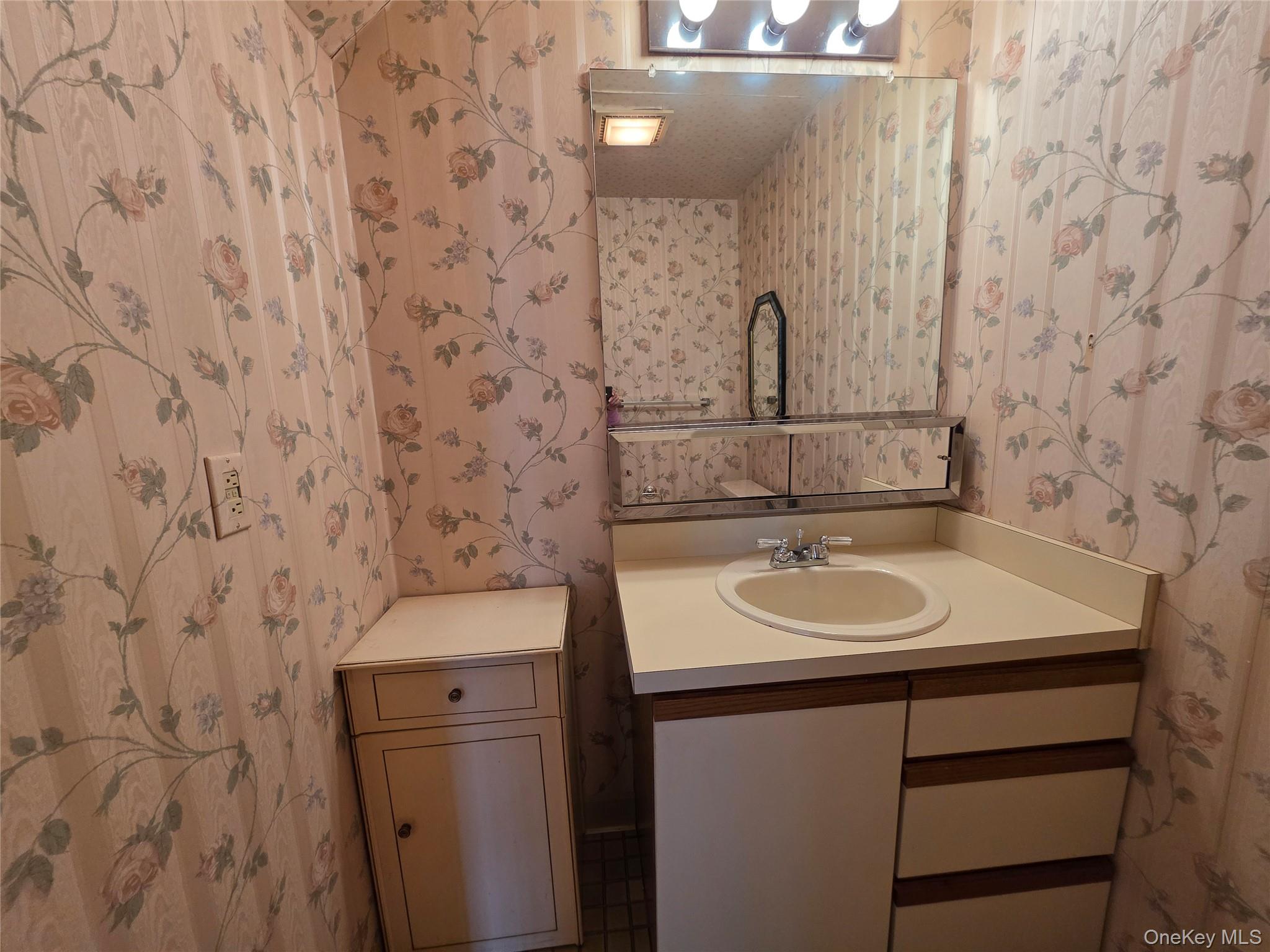 2 Park Place # B1B, Newburgh, NY 12550