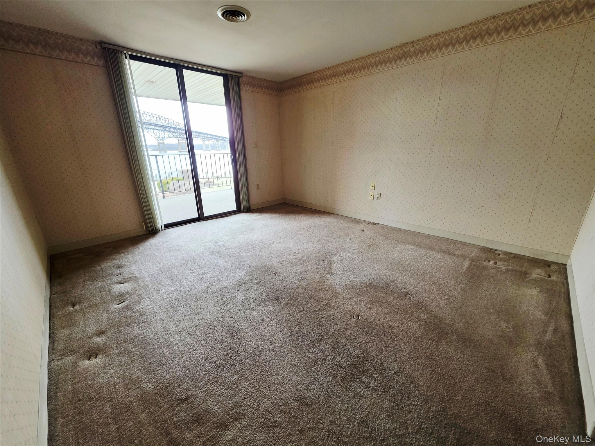 2 Park Place # B1B, Newburgh, NY 12550