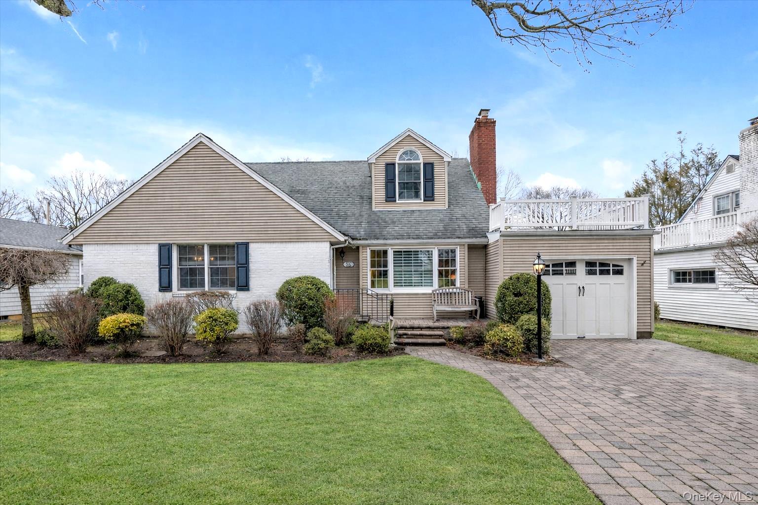 55 Vassar Street, Garden City, NY 11530