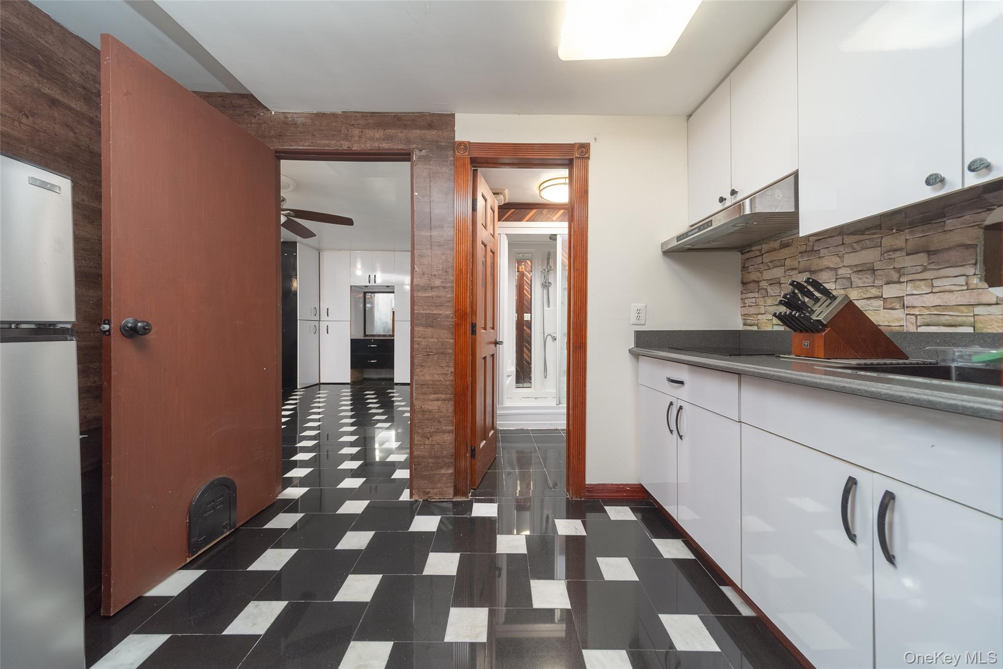 3438 12th Street, Astoria, NY 11106