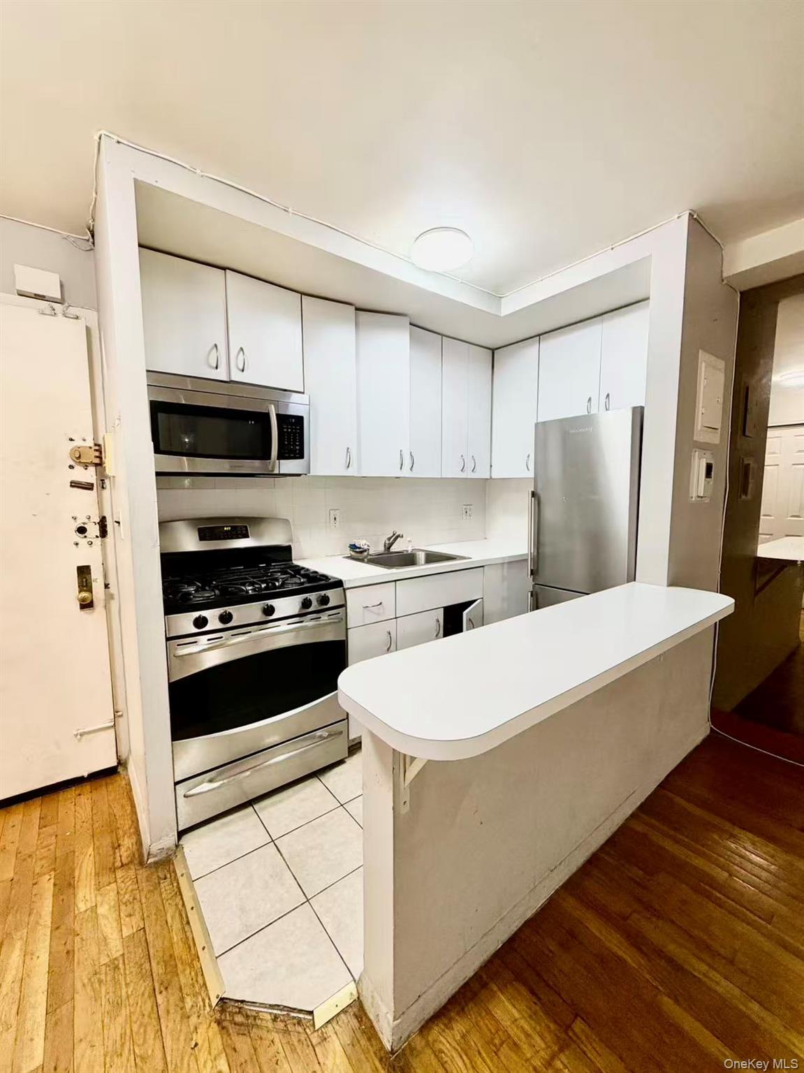 87-14 57TH Road # 3B, Elmhurst, NY 11373