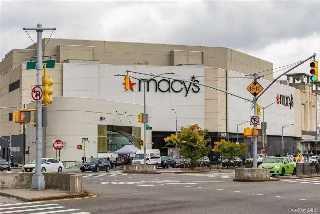 87-14 57TH Road # 3B, Elmhurst, NY 11373