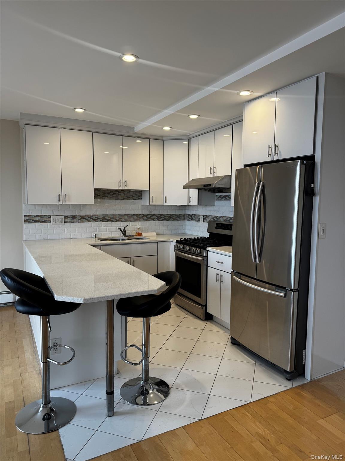 136 17 Maple ave # 14H, Flushing, NY 11355