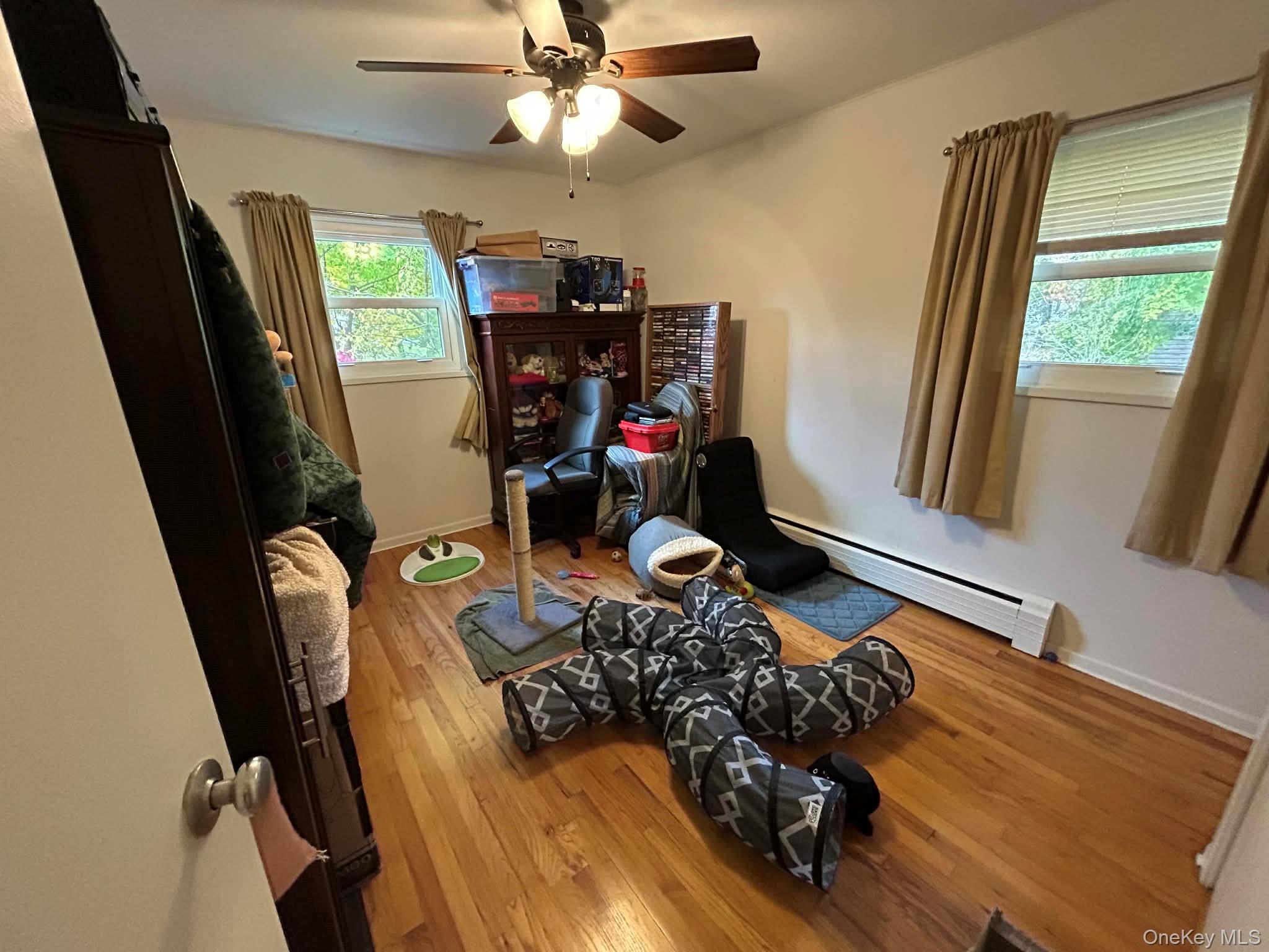 9 Sycamore Drive, Hyde Park, NY 12538