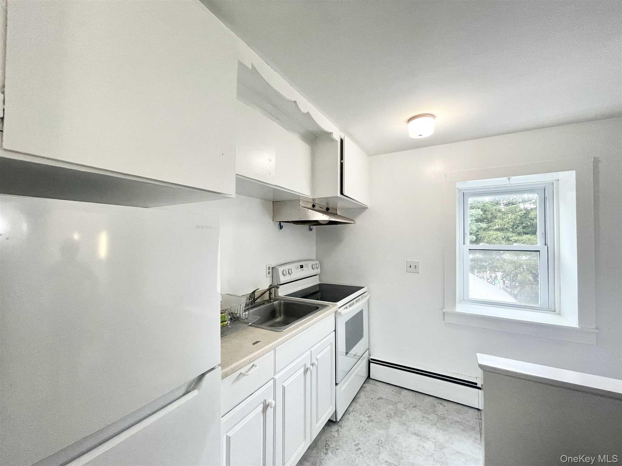 1612 MAIN Street # 4, Pleasant Valley, NY 12569