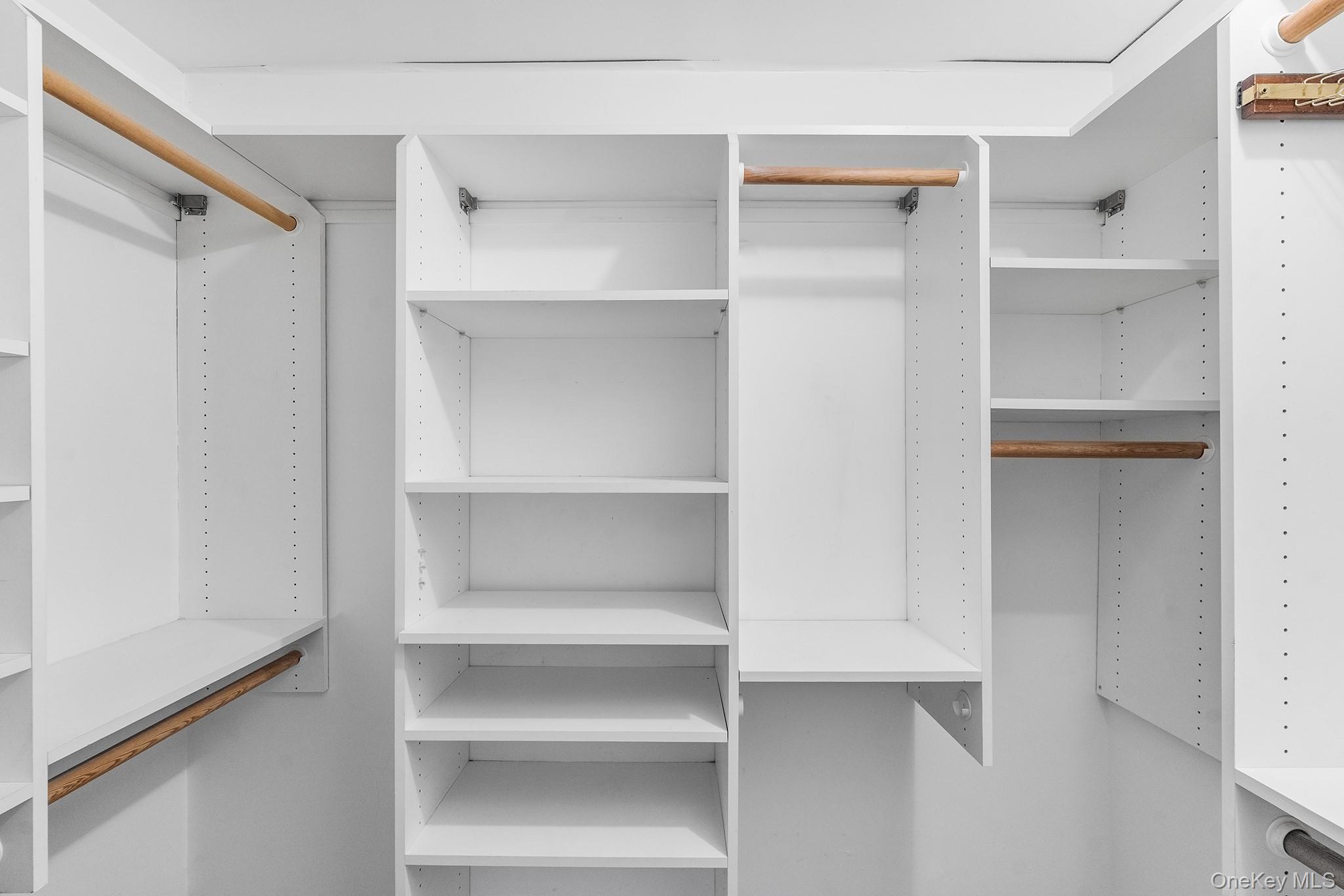 4 Franklin Place, Washingtonville, NY 10992