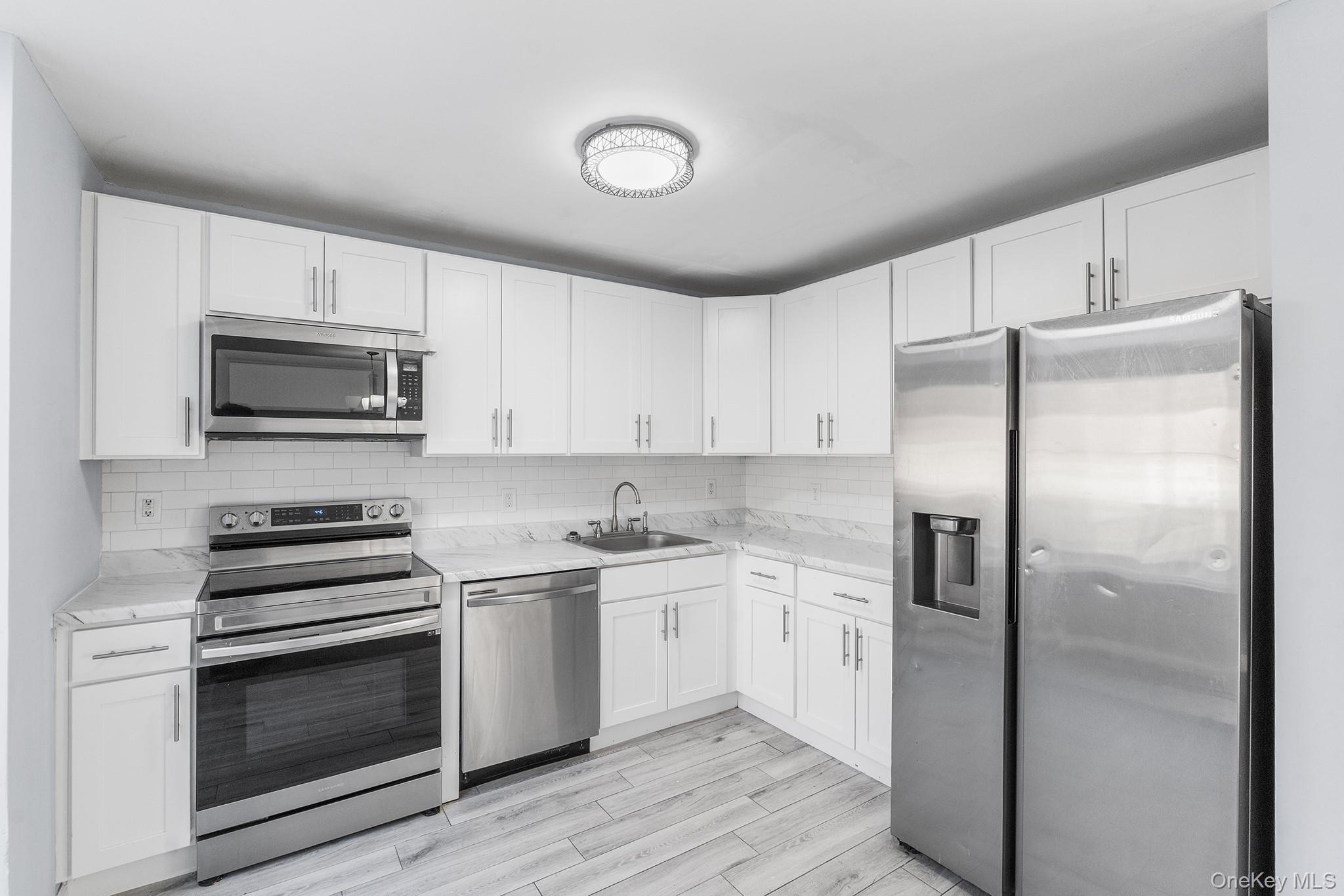 4 Franklin Place, Washingtonville, NY 10992