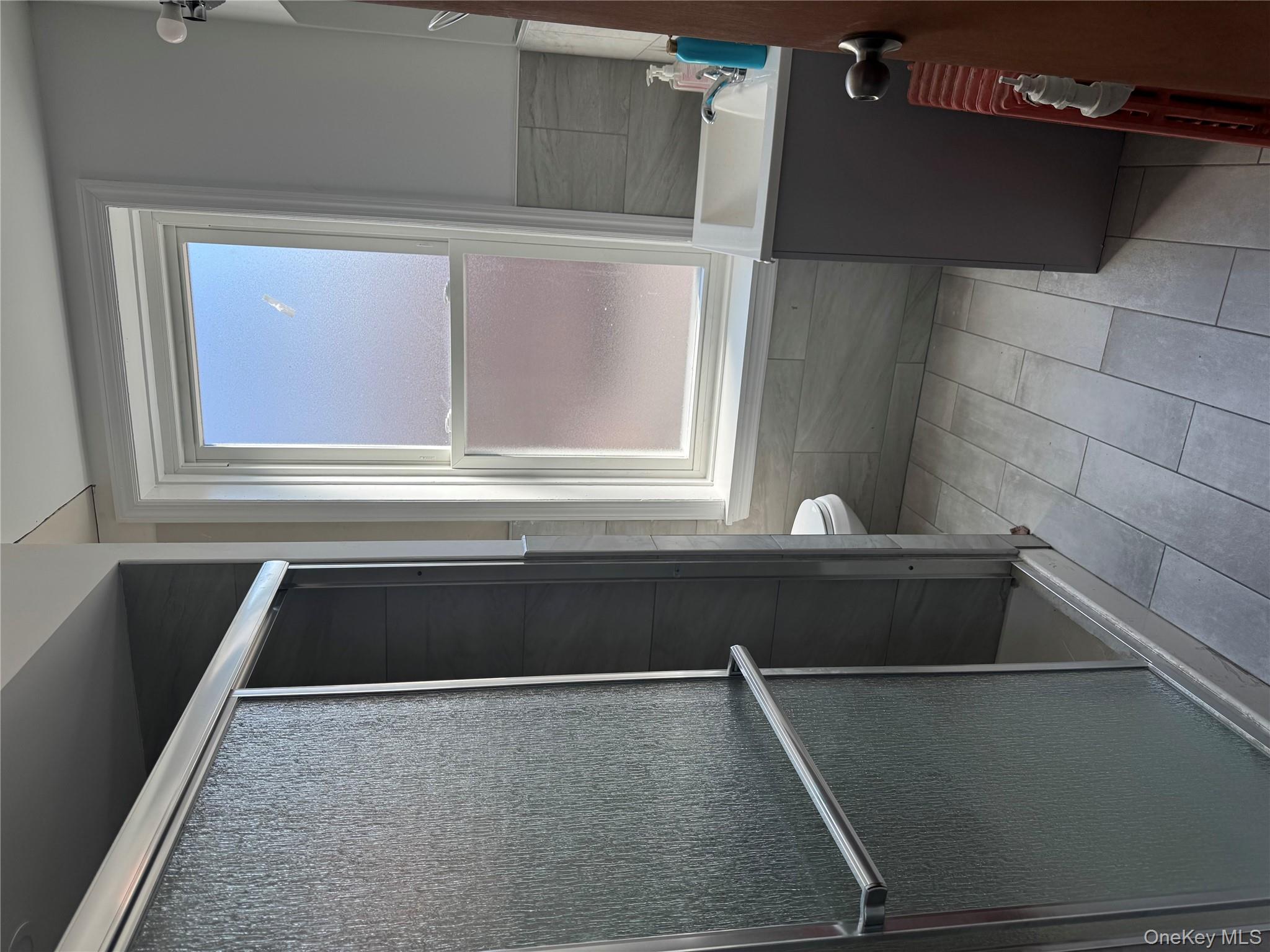 776 Hewitt, Bronx, NY 10455