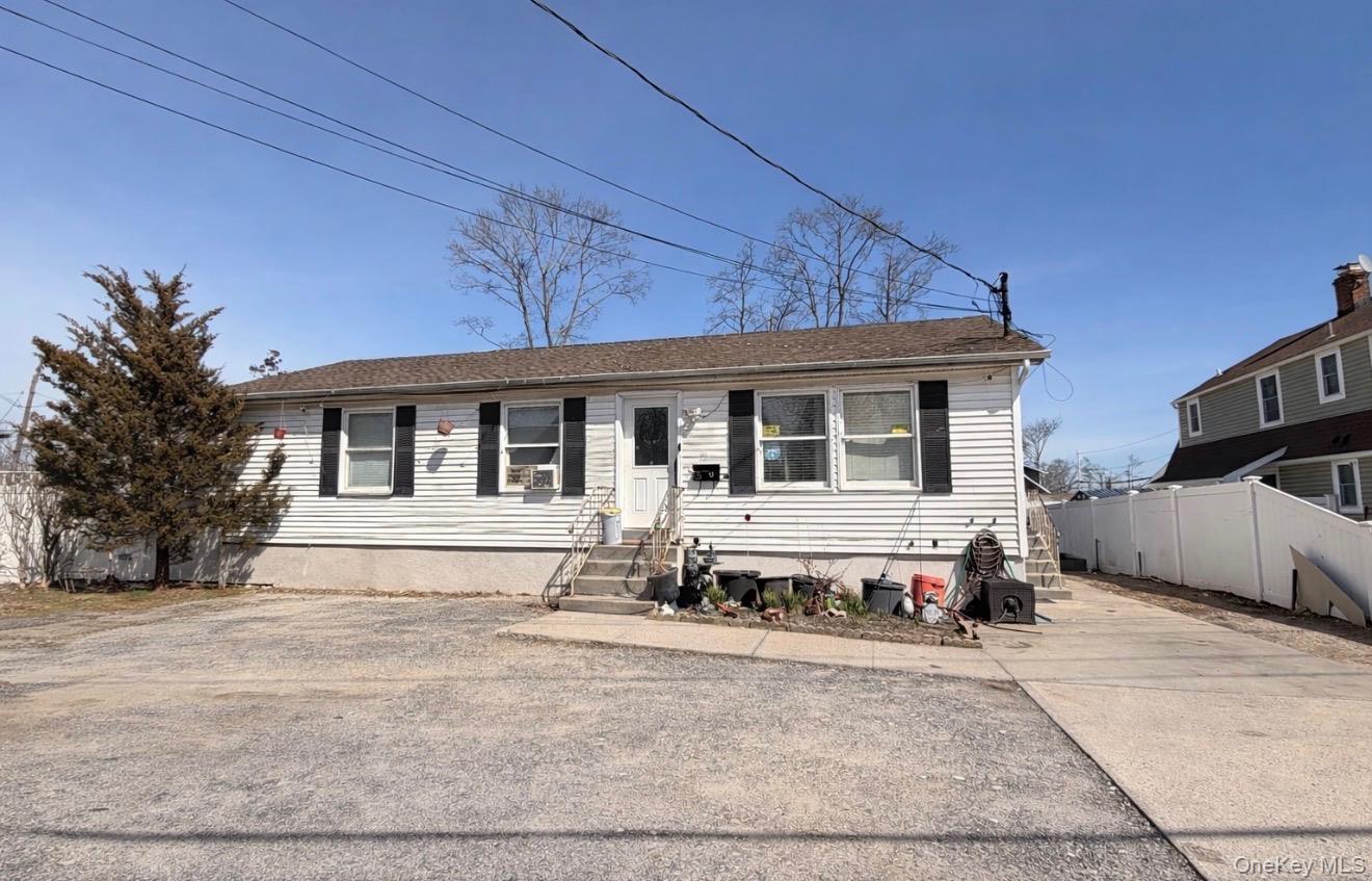 59 Wheeler Road, Central Islip, NY 11722