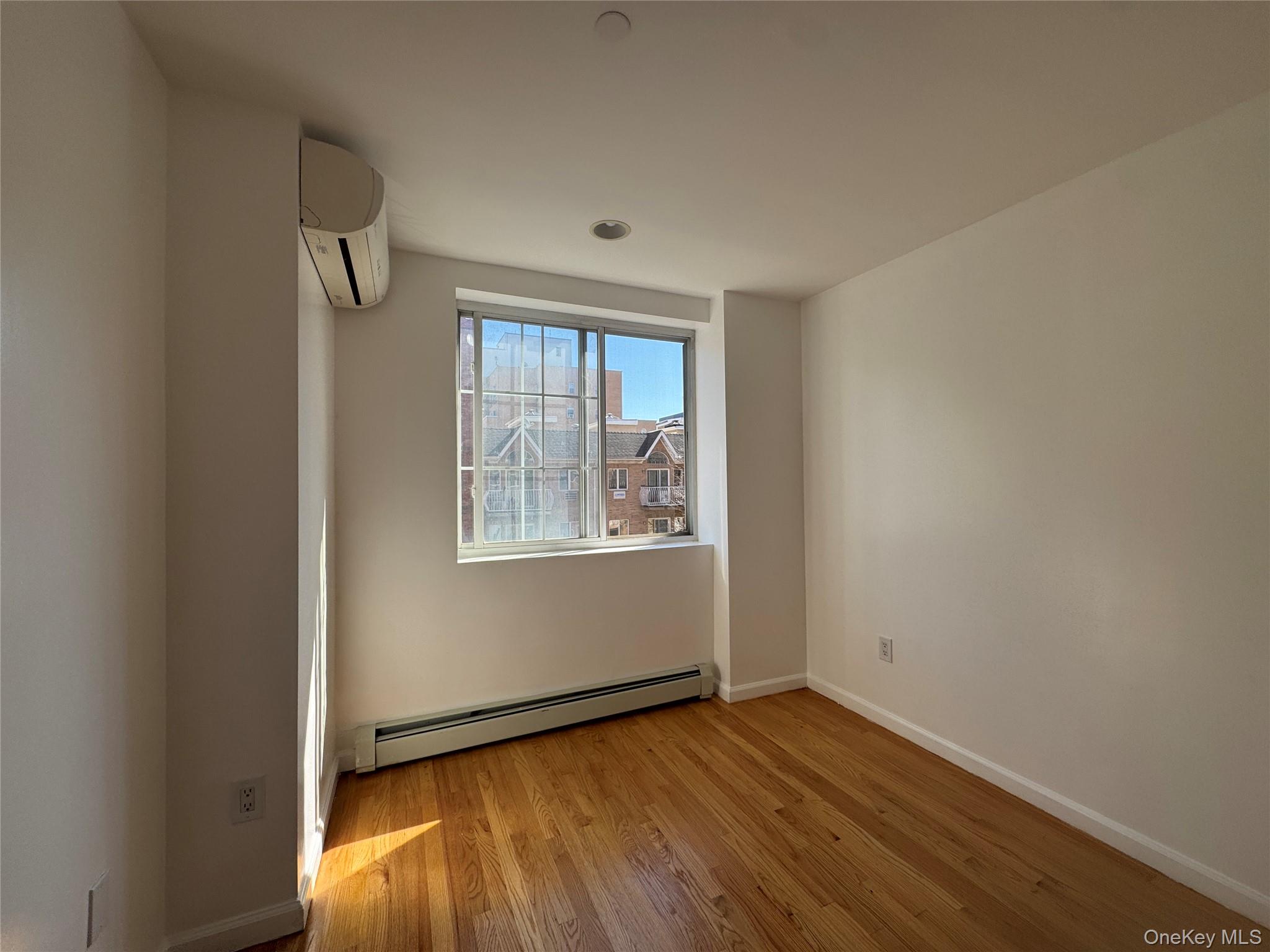 14105 Cherry Avenue # 4D, Flushing, NY 11355