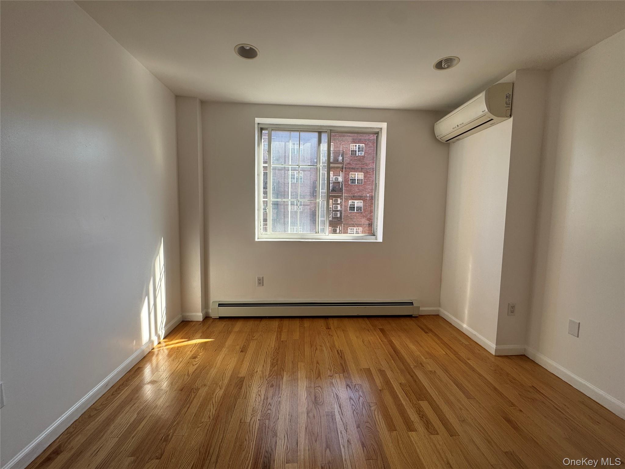 14105 Cherry Avenue # 4D, Flushing, NY 11355