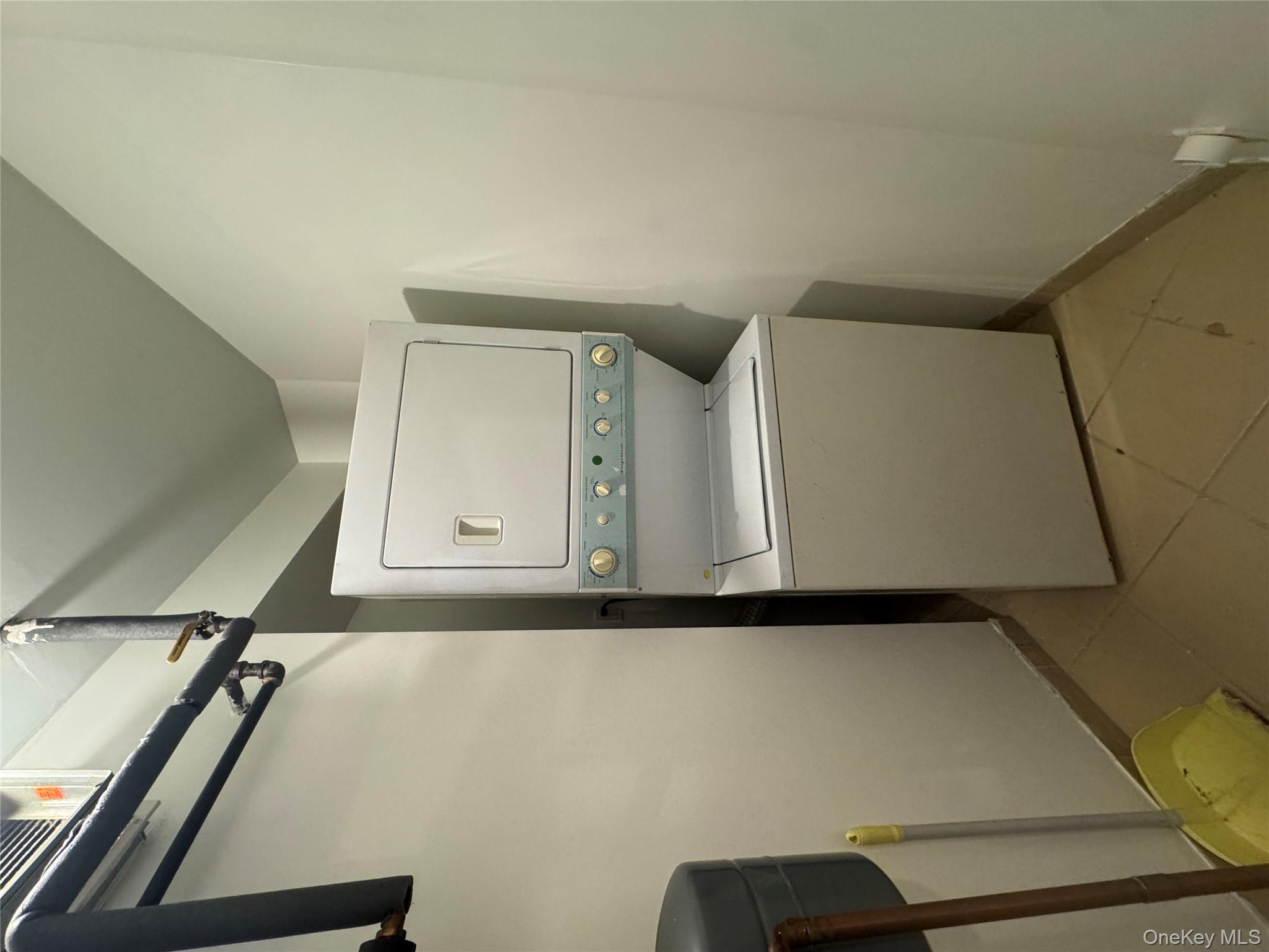 14105 Cherry Avenue # 4D, Flushing, NY 11355