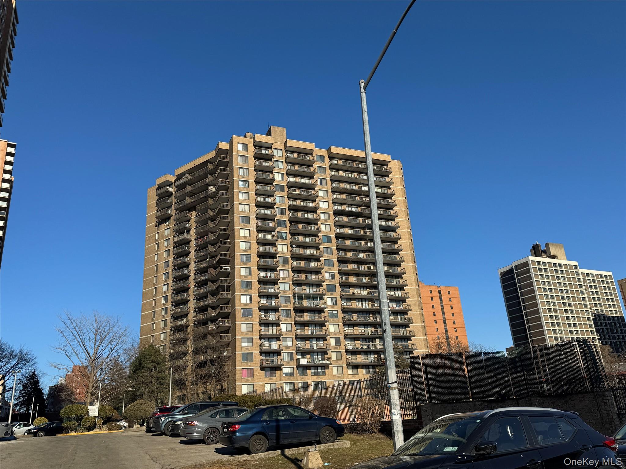 138-35 Elder Avenue # 9C, Flushing, NY 11355