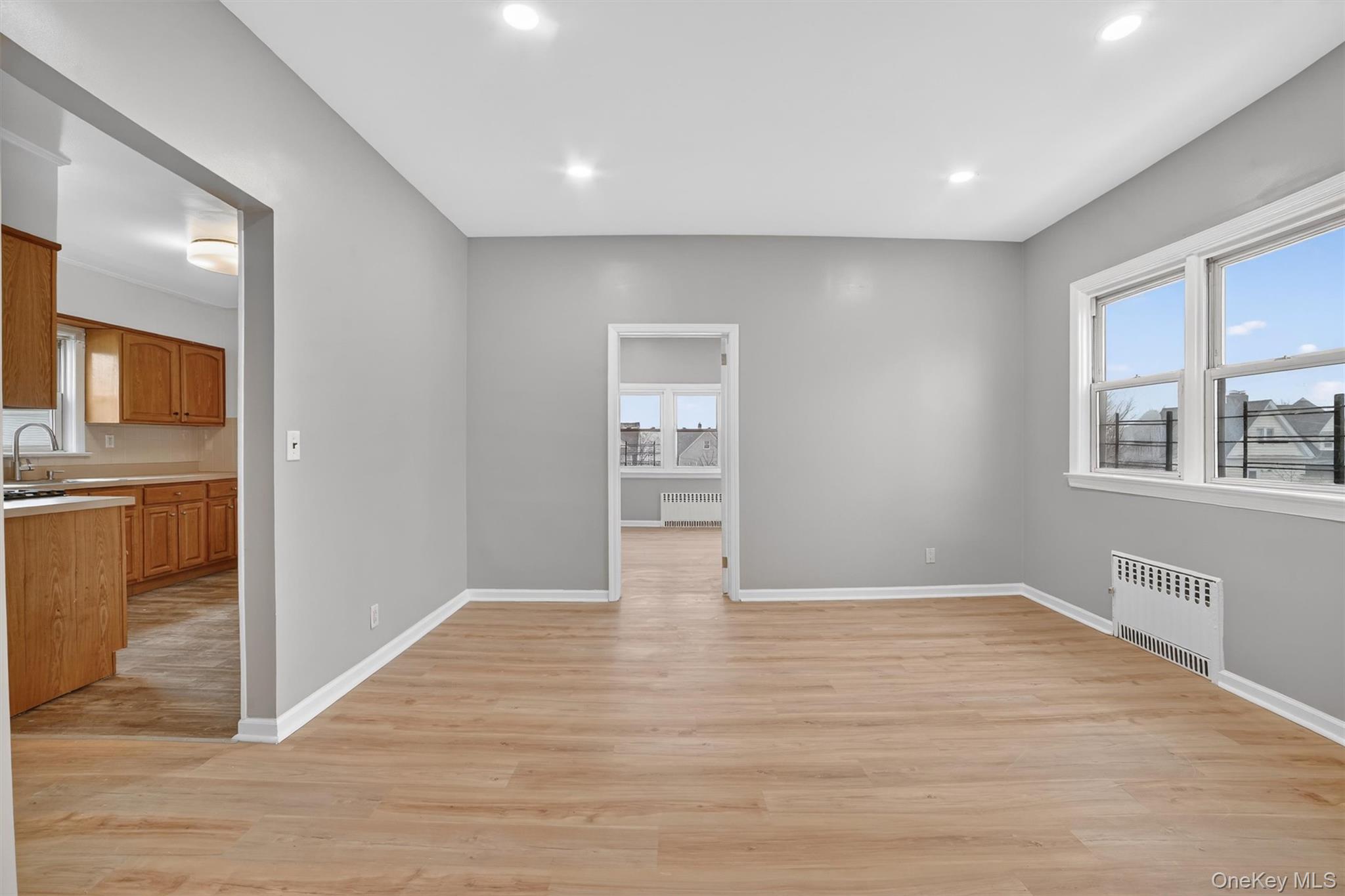 4 Amackassin Terrace # Unit 2, Yonkers, NY 10703