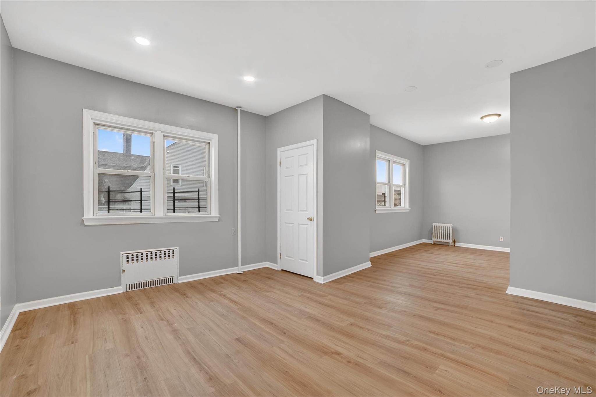 4 Amackassin Terrace # Unit 2, Yonkers, NY 10703