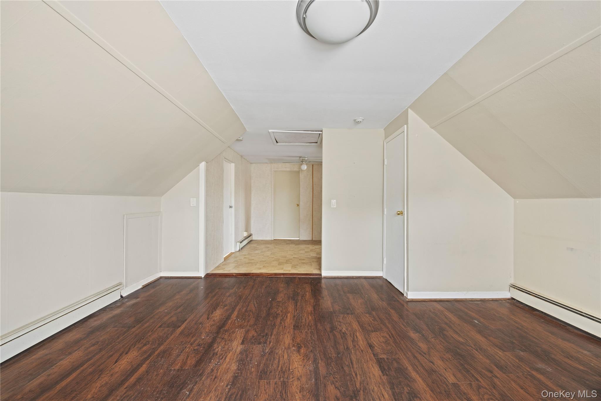 96 Warwick Road, Island Park, NY 11558