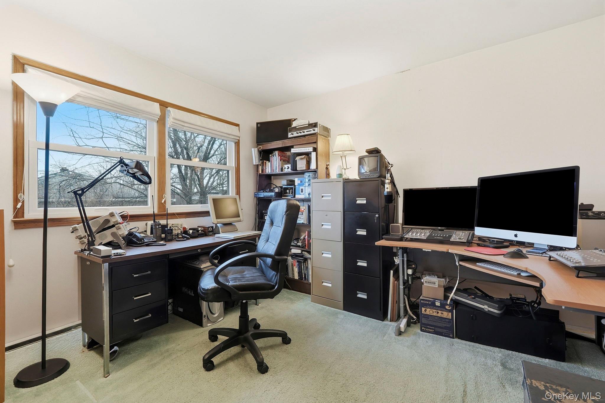 33 Fulmar Road, Mahopac, NY 10541